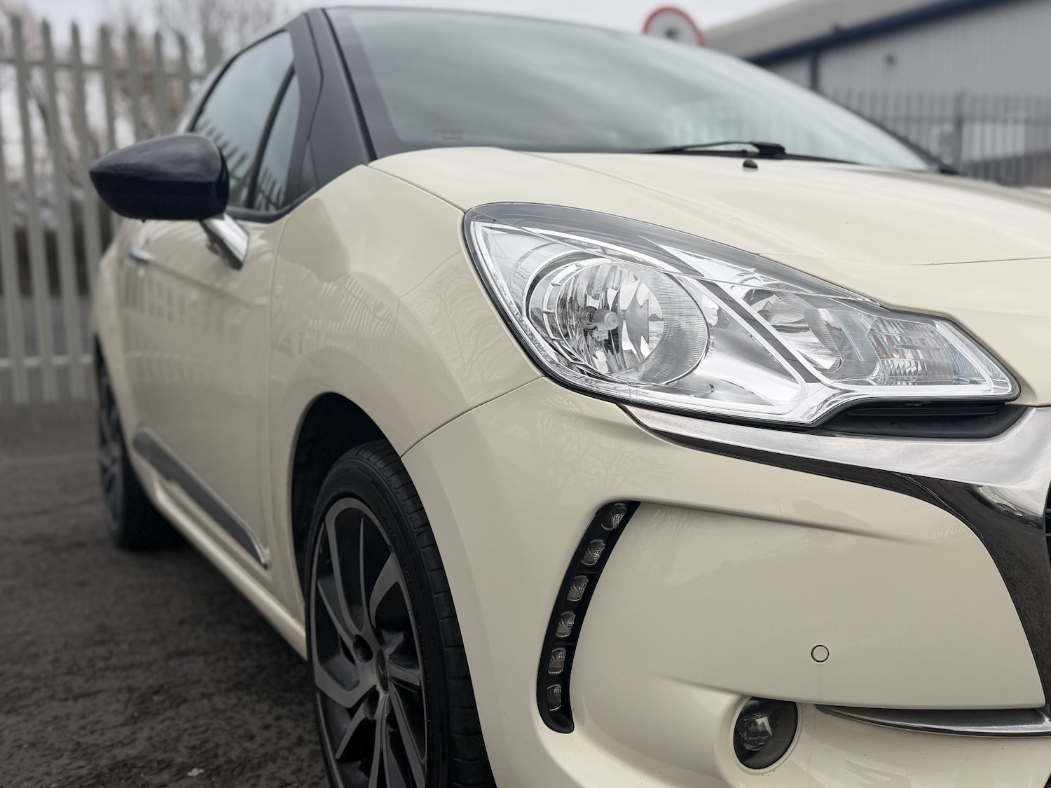 Used DS Automobiles DS 3 2018 for sale - 77662179: Photo 28