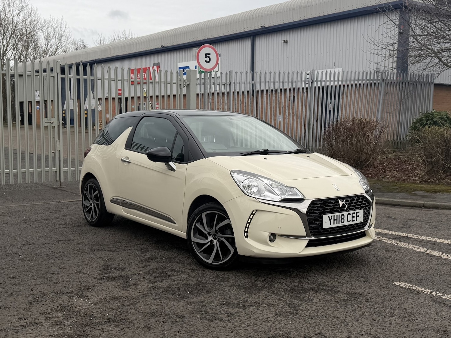 Used DS Automobiles DS 3 2018 for sale - 77662179: Photo 7