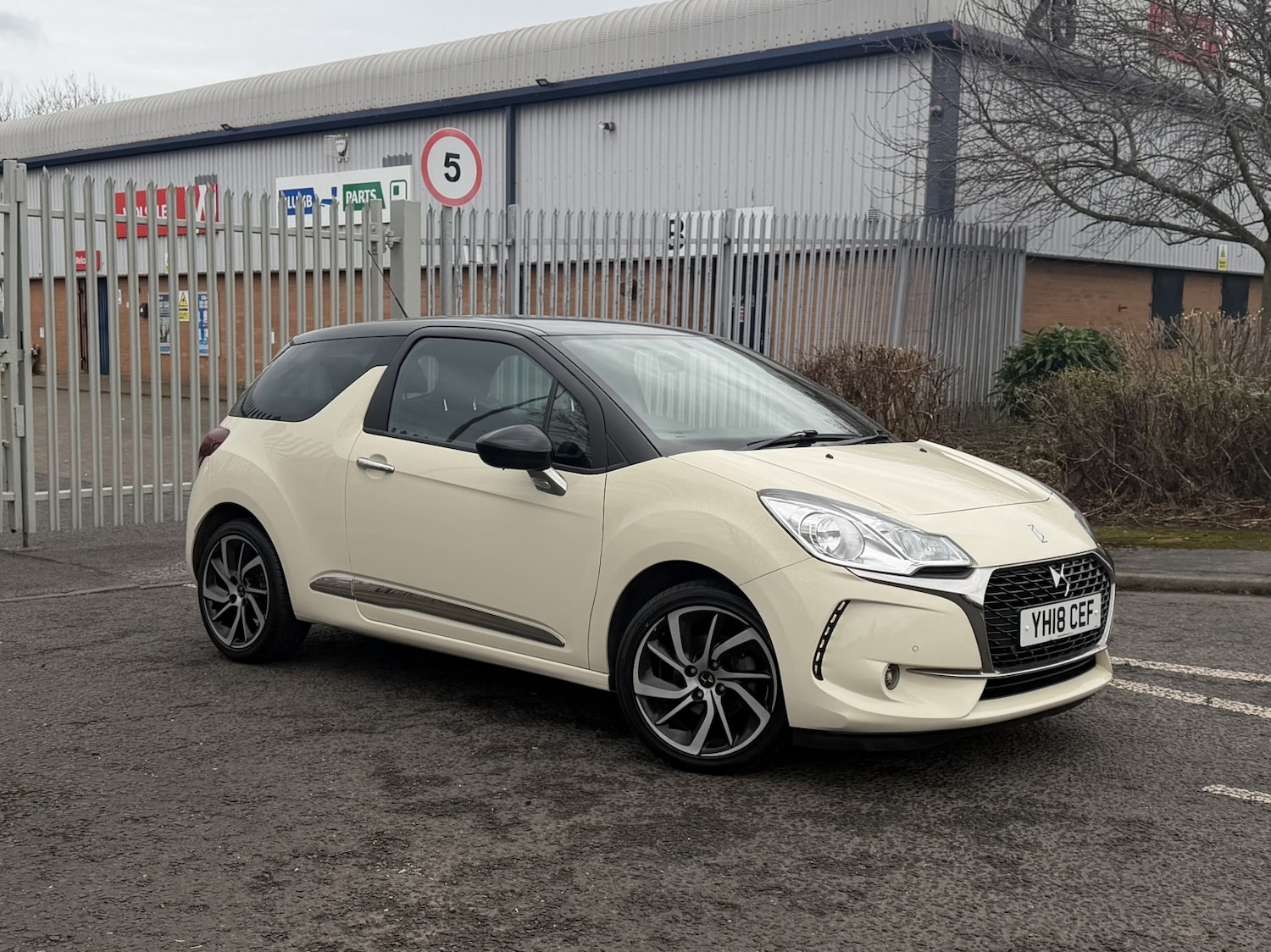 Used DS Automobiles DS 3 2018 for sale - 77662179: Photo 8