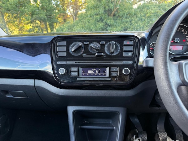 Used Volkswagen up! 2012 for sale - 76218798: Photo 17