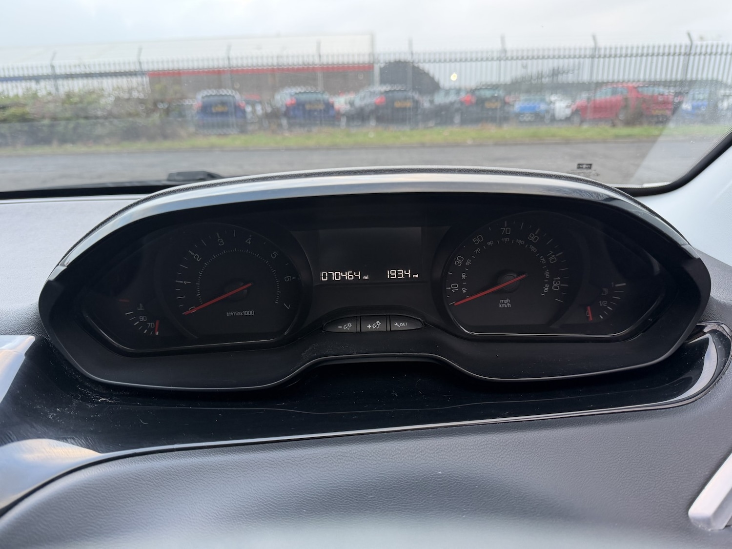 Used Peugeot 208 2015 for sale - 77314110: Photo 25