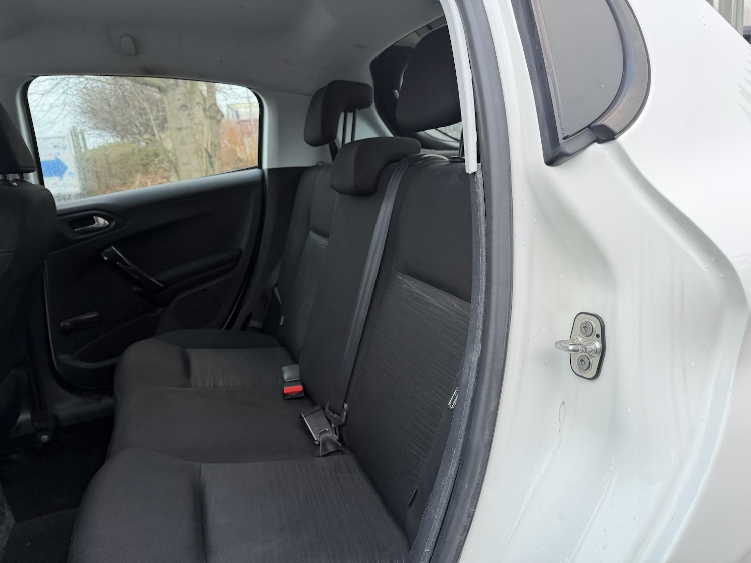 Used Peugeot 208 2015 for sale - 77314110: Photo 39