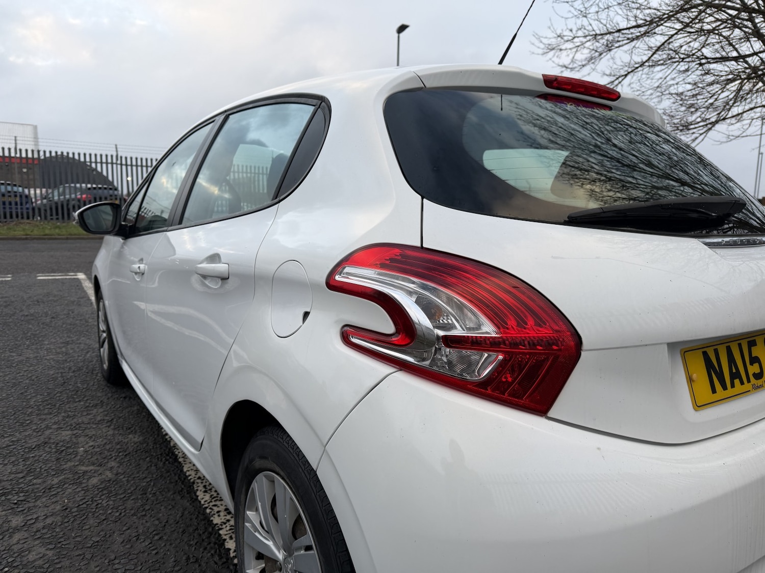 Used Peugeot 208 2015 for sale - 77314110: Photo 40