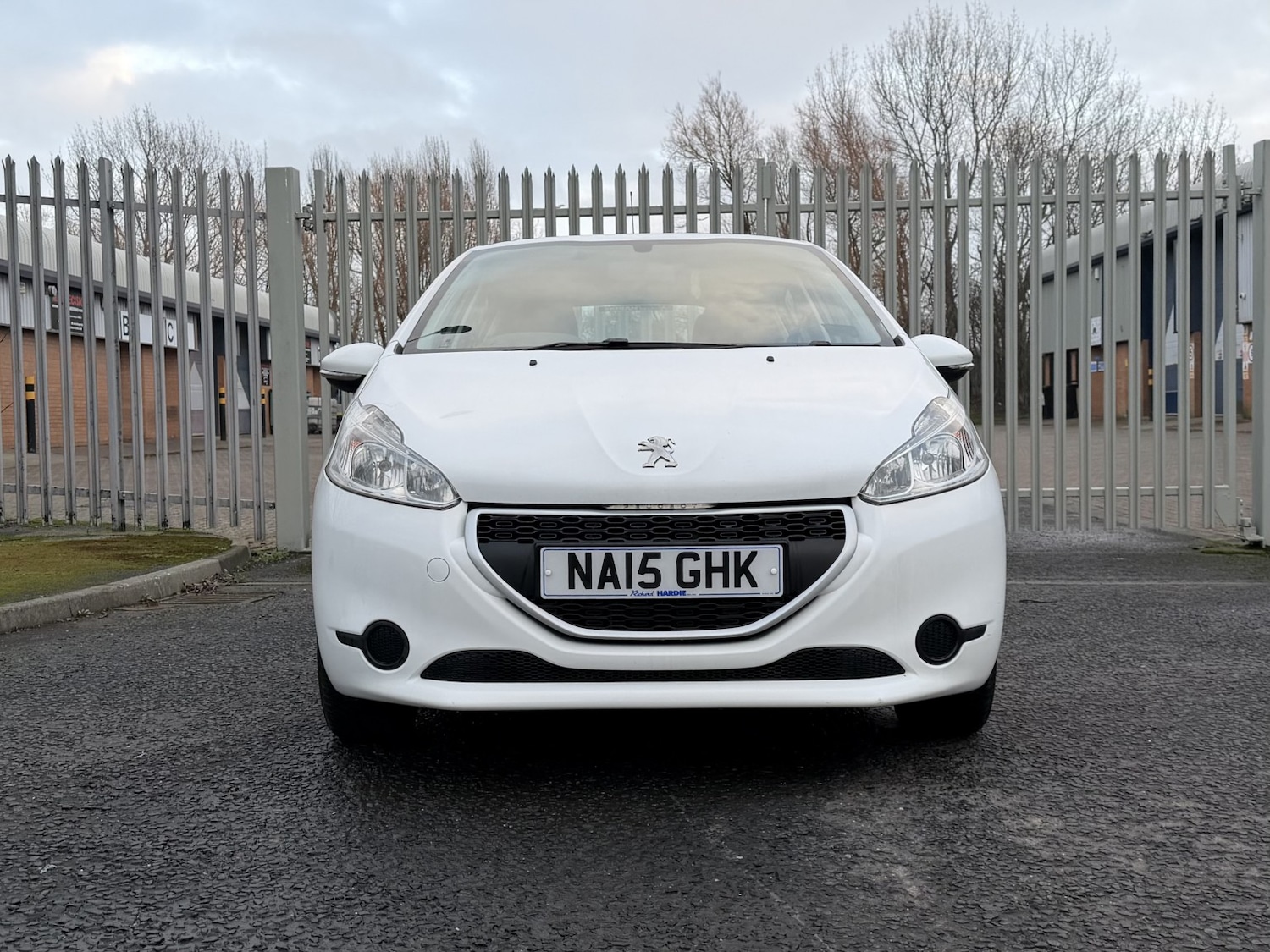 Used Peugeot 208 2015 for sale - 77314110: Photo 6
