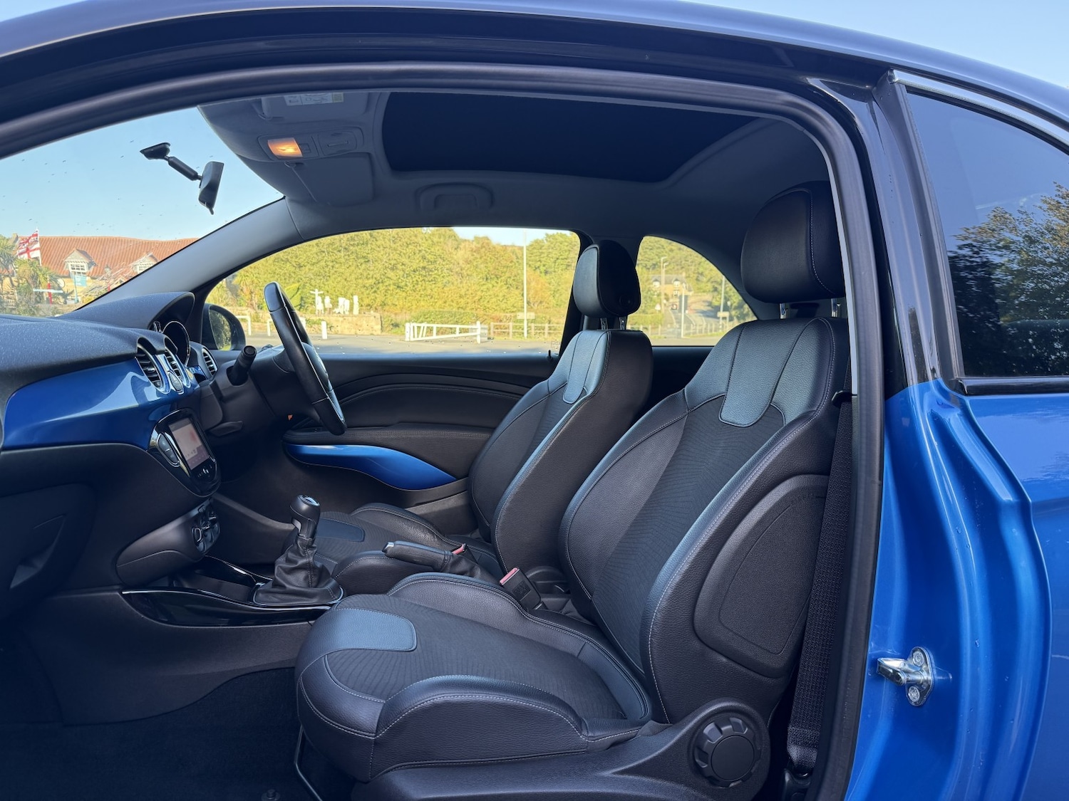 Used Vauxhall ADAM 2015 for sale - 77977182: Photo 34