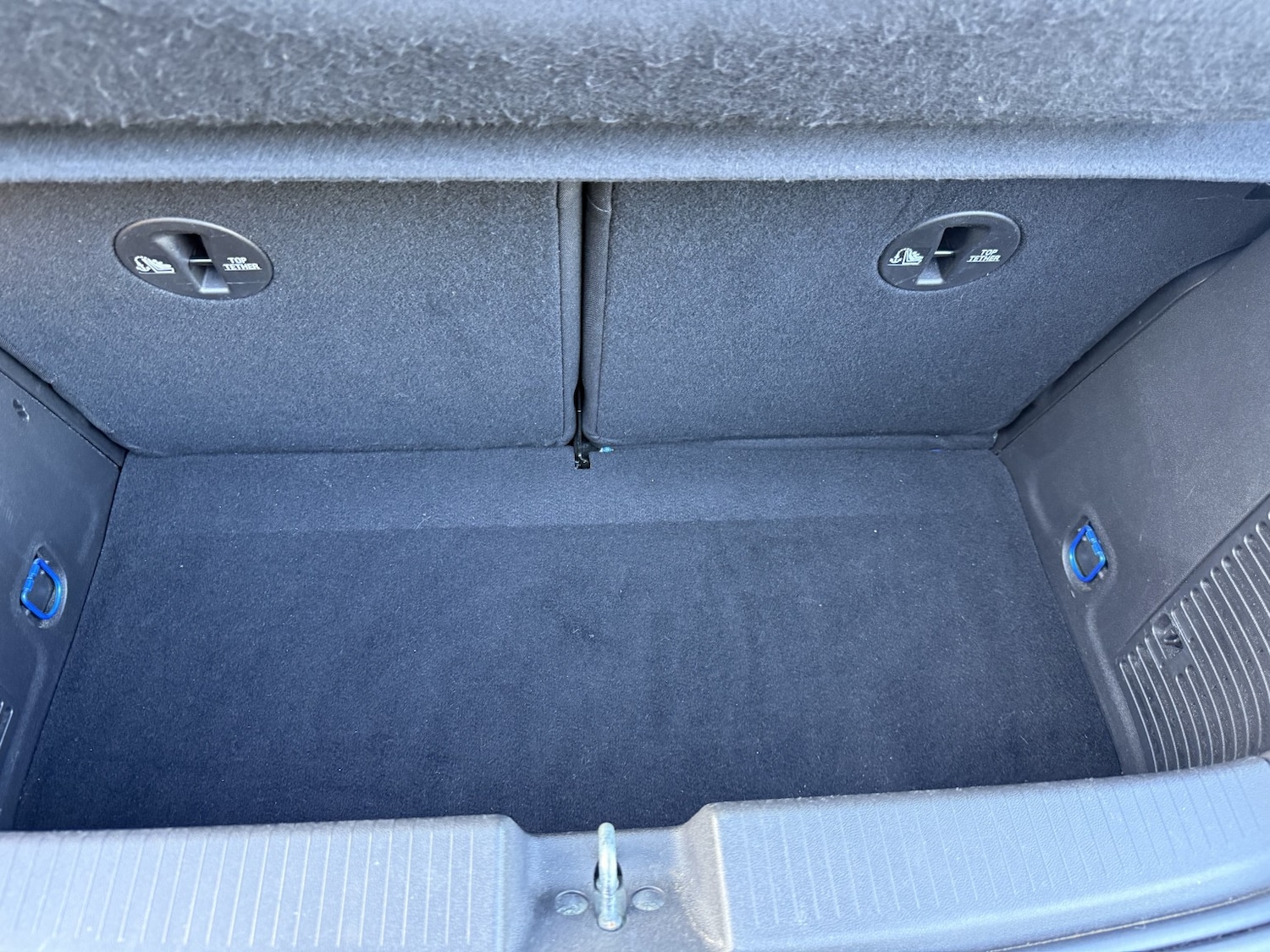 Used Vauxhall ADAM 2015 for sale - 77977182: Photo 63