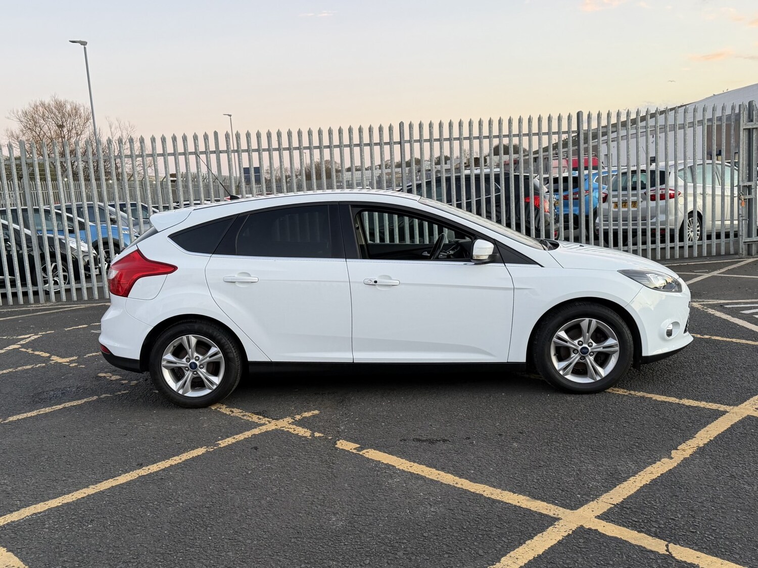 Used Ford Focus 2014 for sale - 77961938: Photo 6