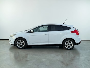 Used Ford Focus 2014 for sale - 78674057: Photo