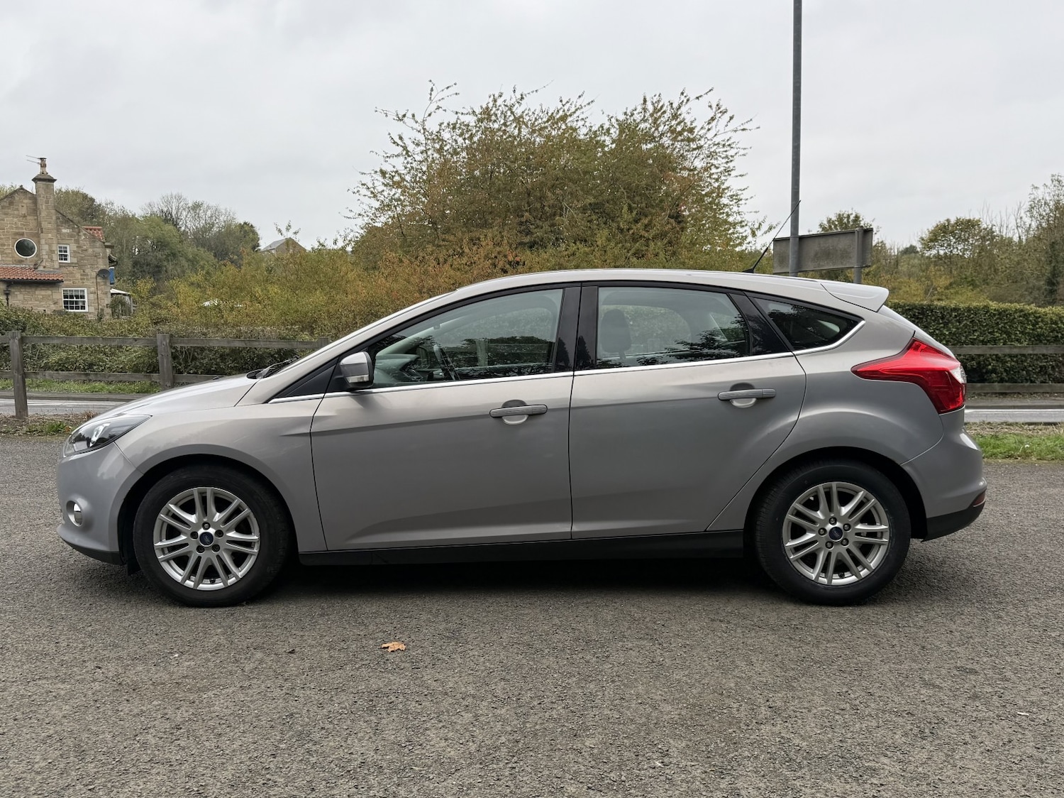Used Ford Focus 2014 for sale - 76312348: Photo 18