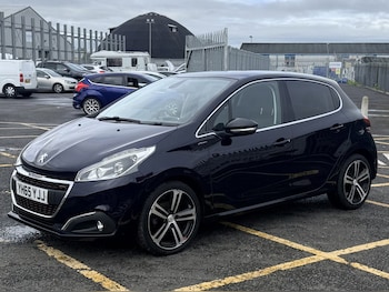 Used Peugeot 208 2015 for sale - 79163829: Photo