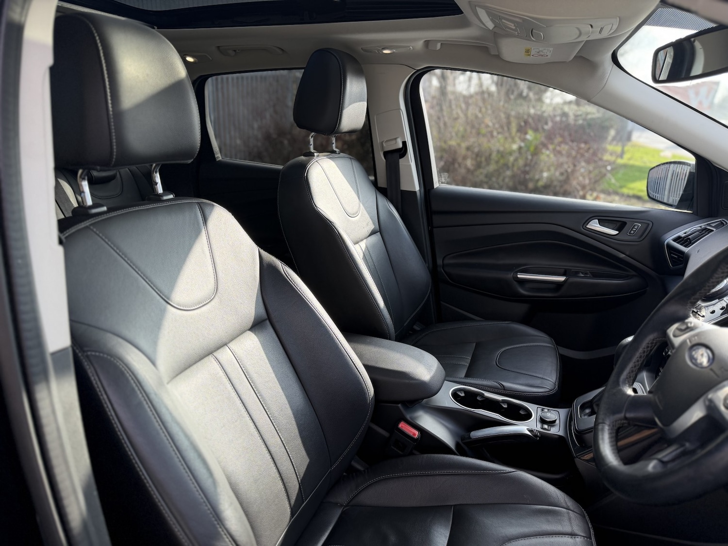 Used Ford Kuga 2014 for sale - 77357259: Photo 34