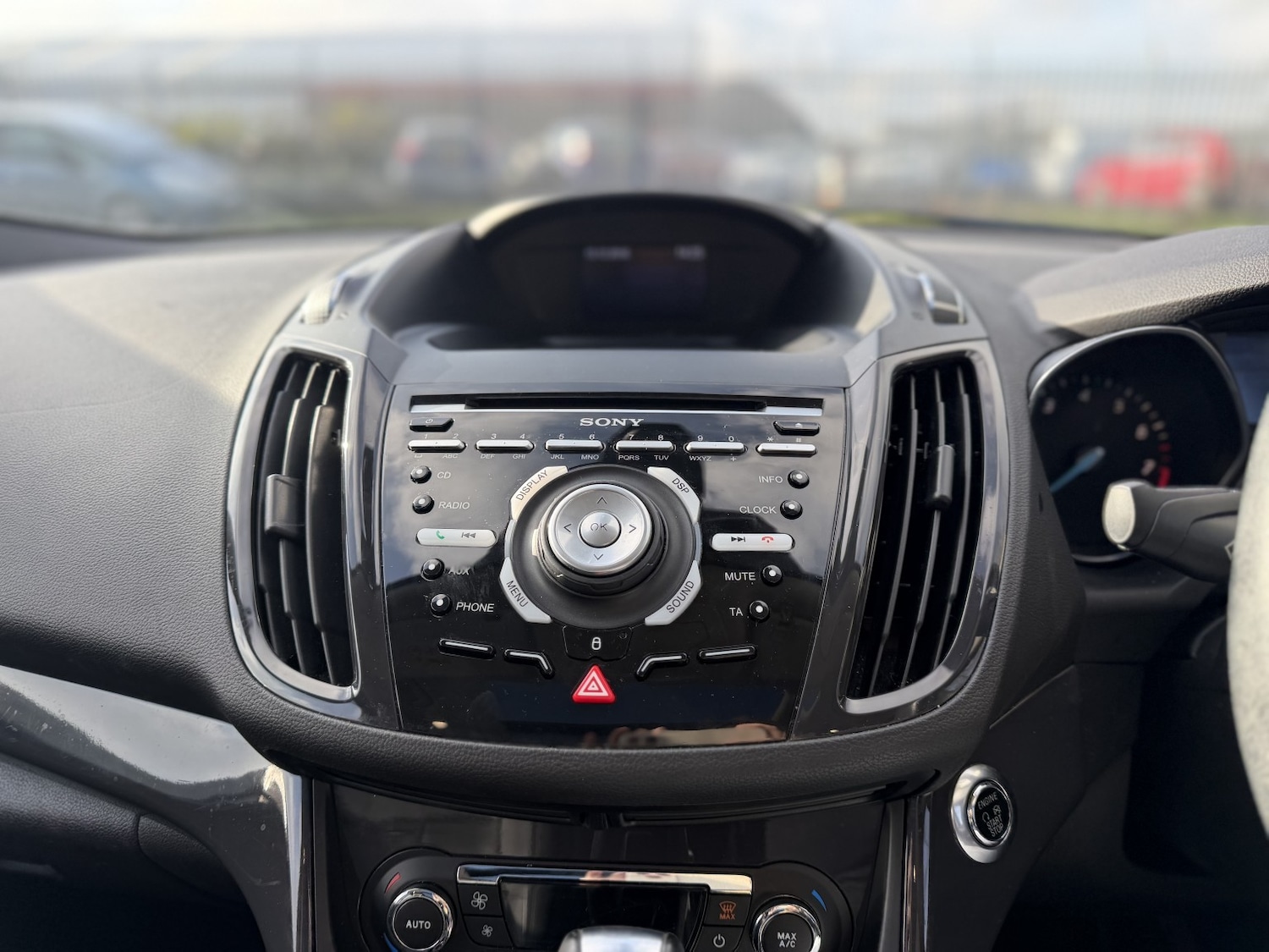 Used Ford Kuga 2014 for sale - 77357259: Photo 40