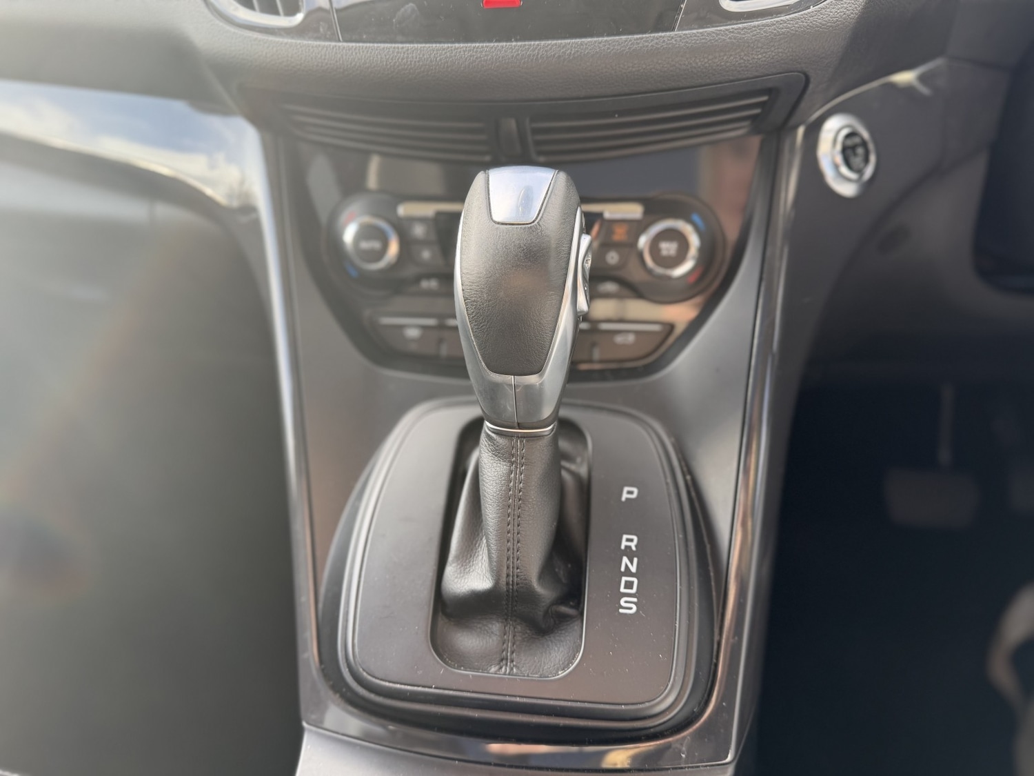 Used Ford Kuga 2014 for sale - 77357259: Photo 42