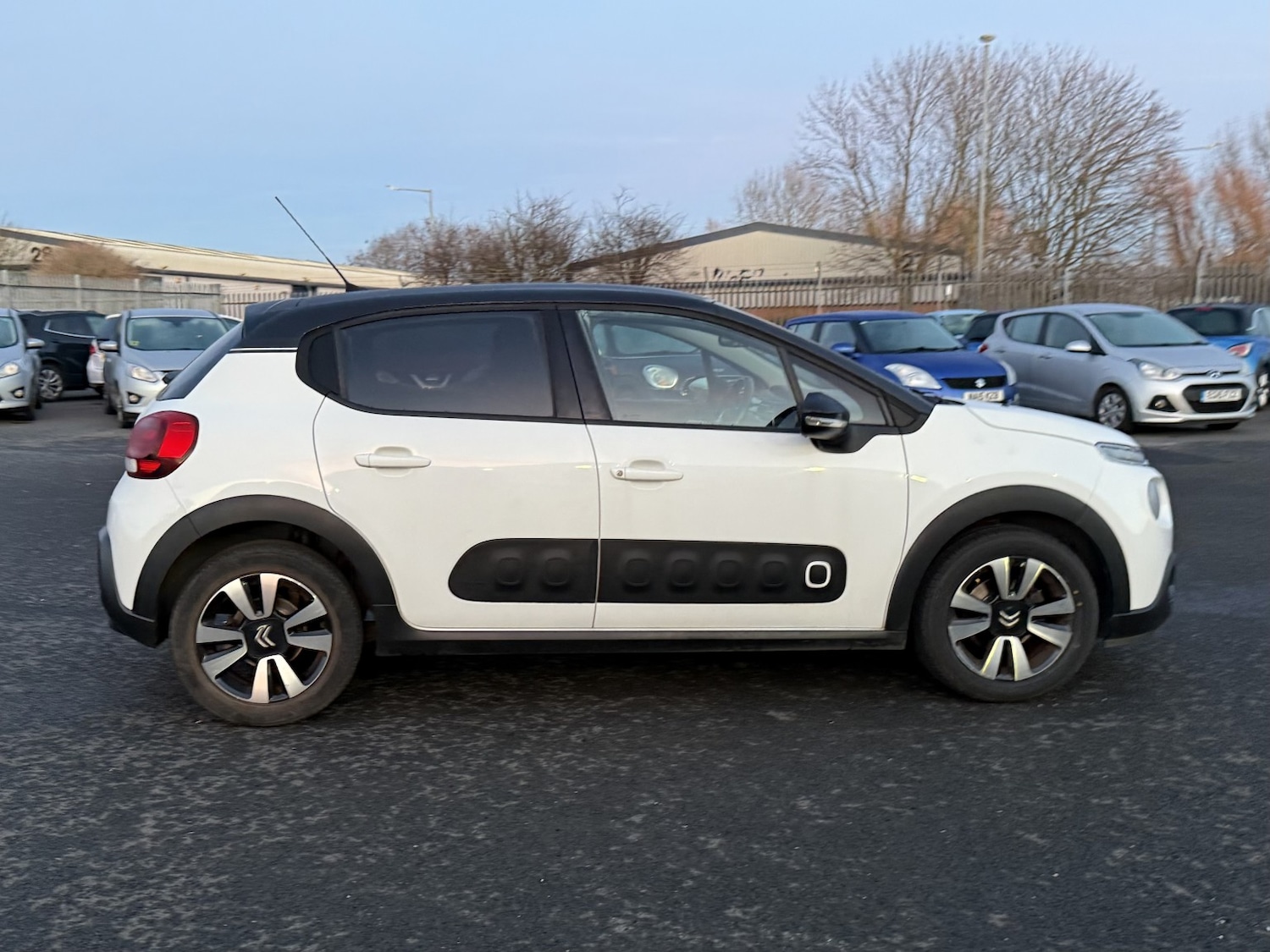 Used Citroen C3 2017 for sale - 76799172: Photo 10