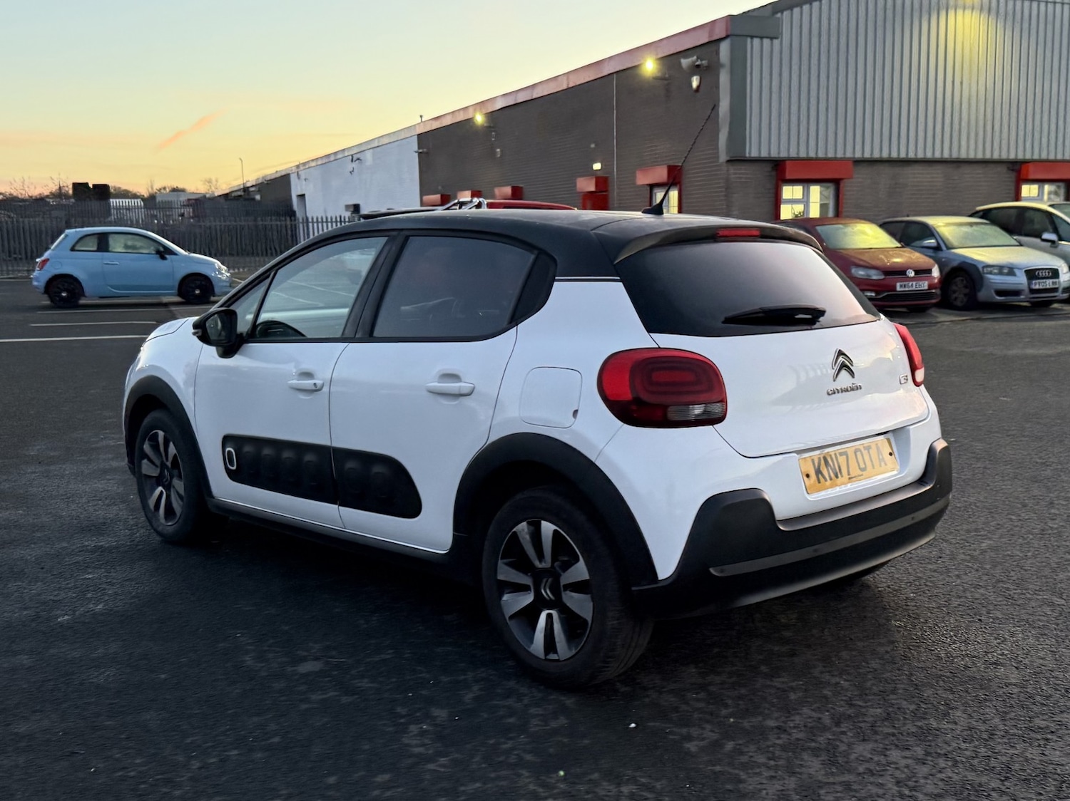 Used Citroen C3 2017 for sale - 76799172: Photo 17
