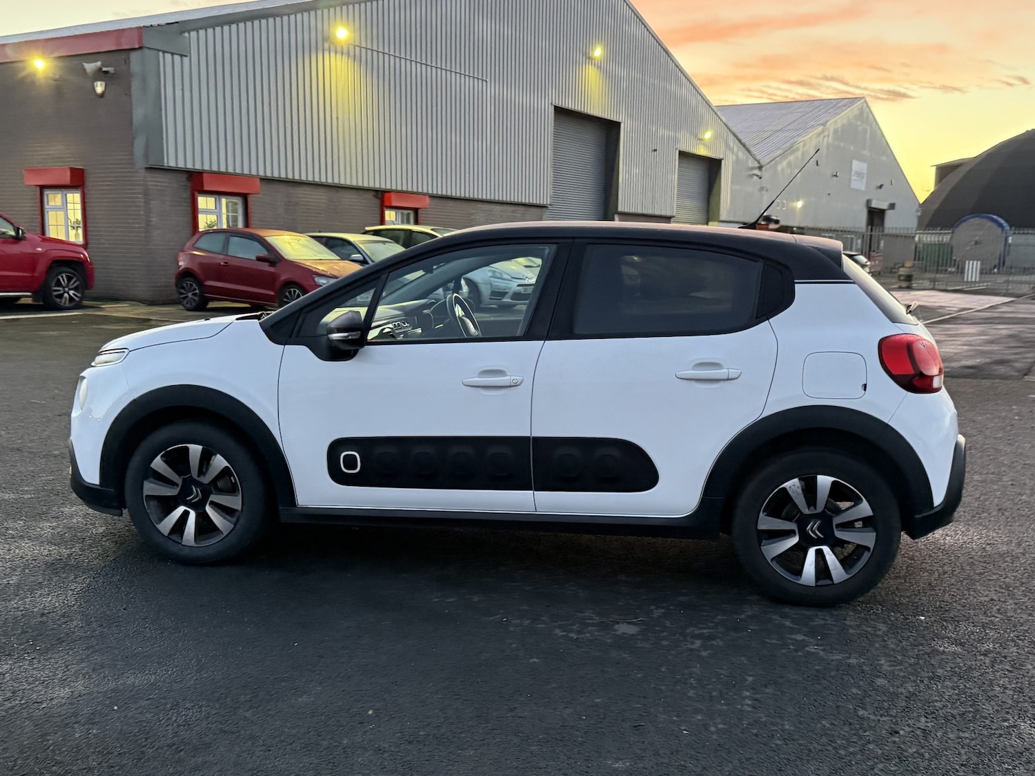 Used Citroen C3 2017 for sale - 76799172: Photo 19