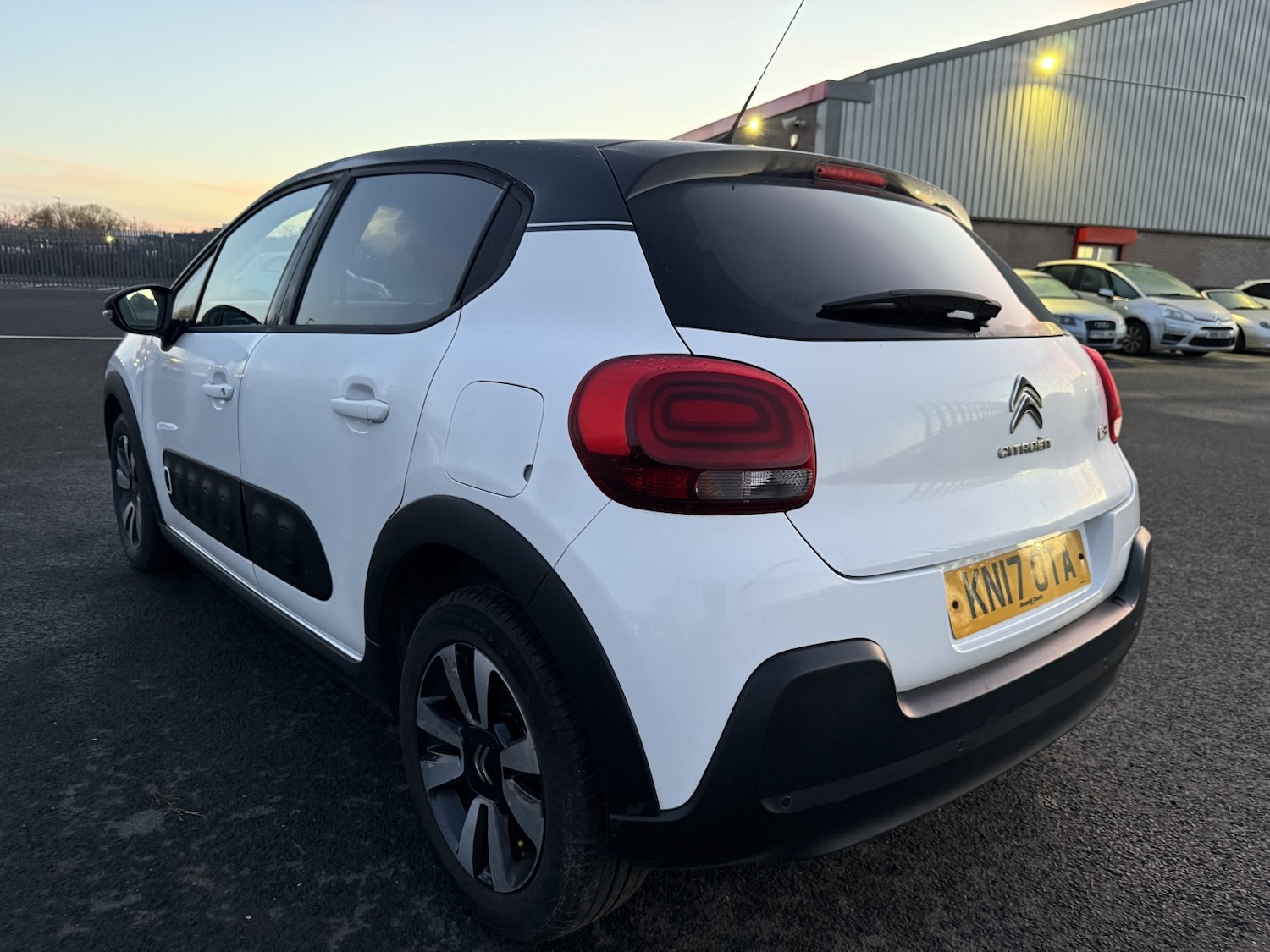 Used Citroen C3 2017 for sale - 76799172: Photo 32