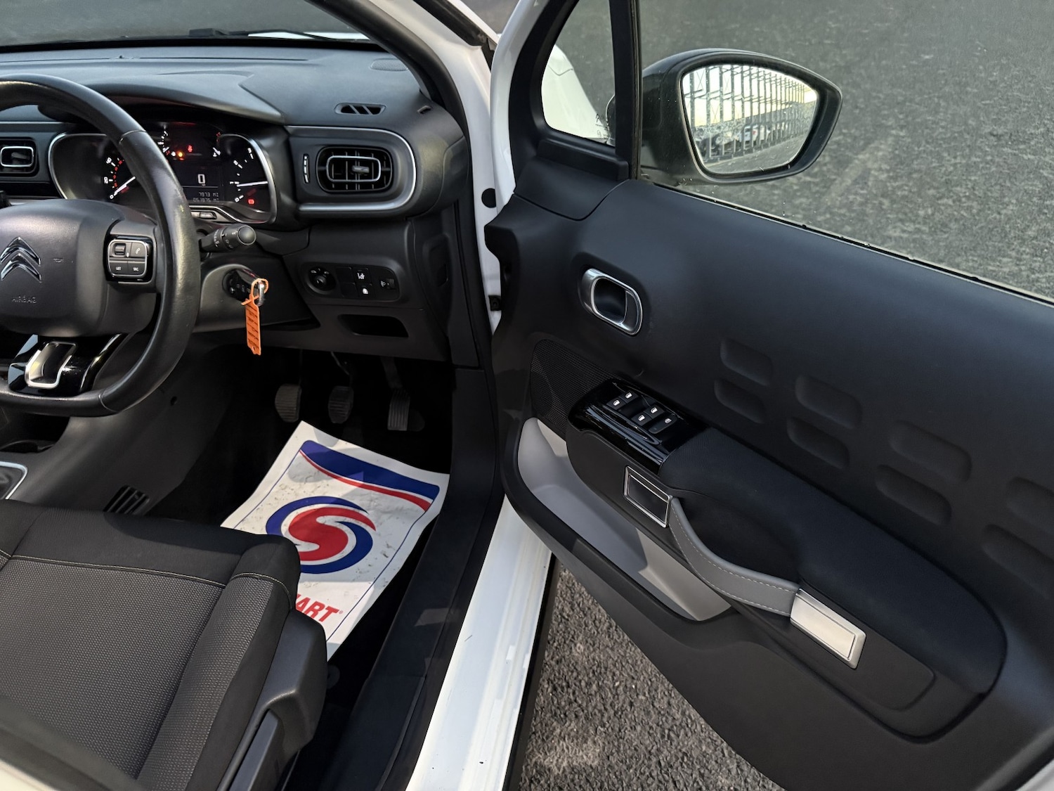 Used Citroen C3 2017 for sale - 76799172: Photo 47