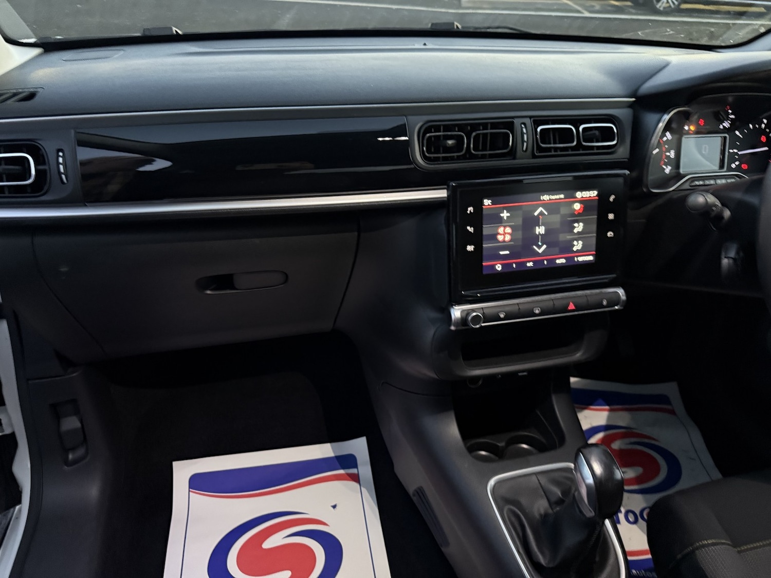 Used Citroen C3 2017 for sale - 76799172: Photo 56