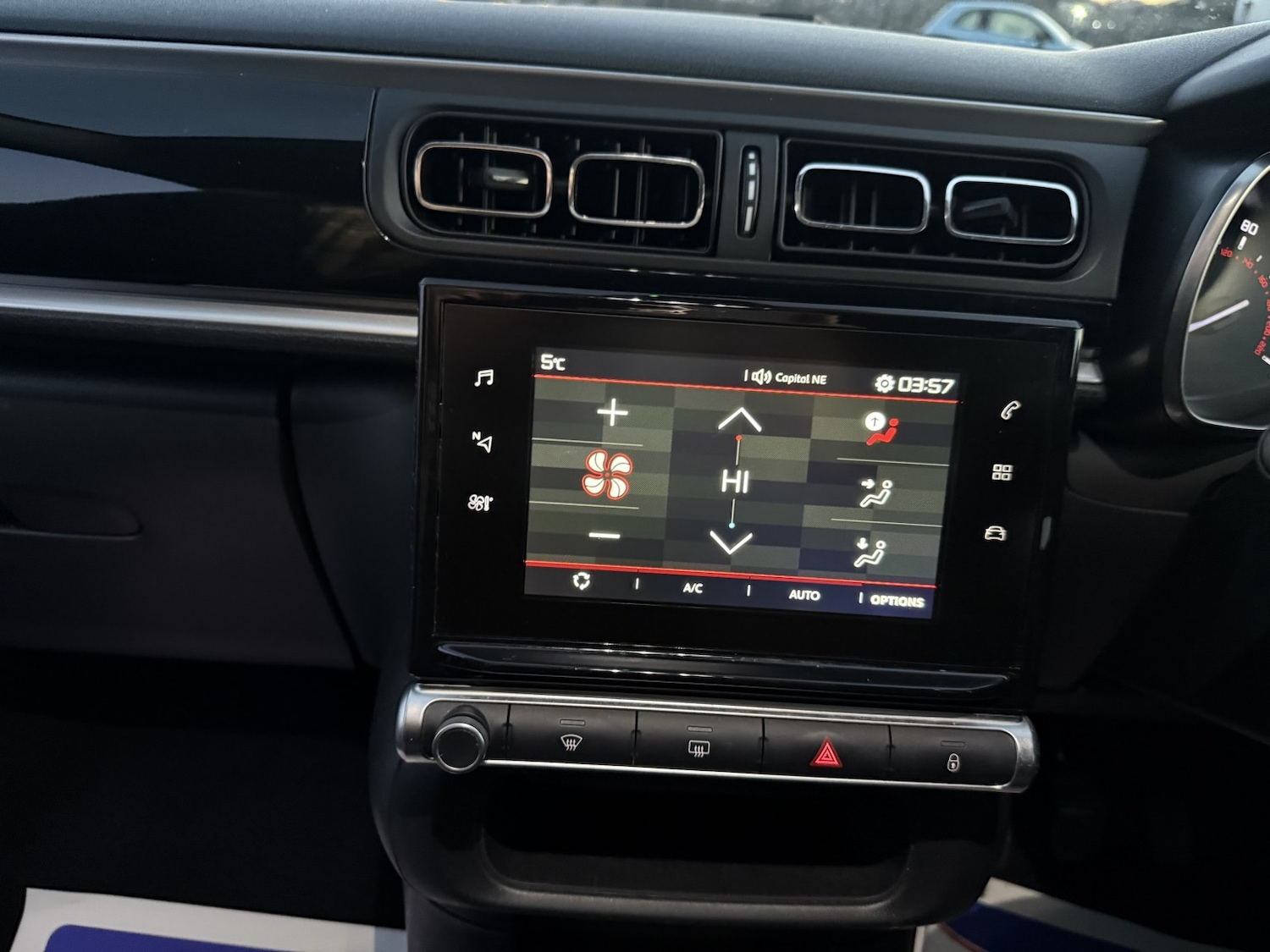 Used Citroen C3 2017 for sale - 76799172: Photo 60