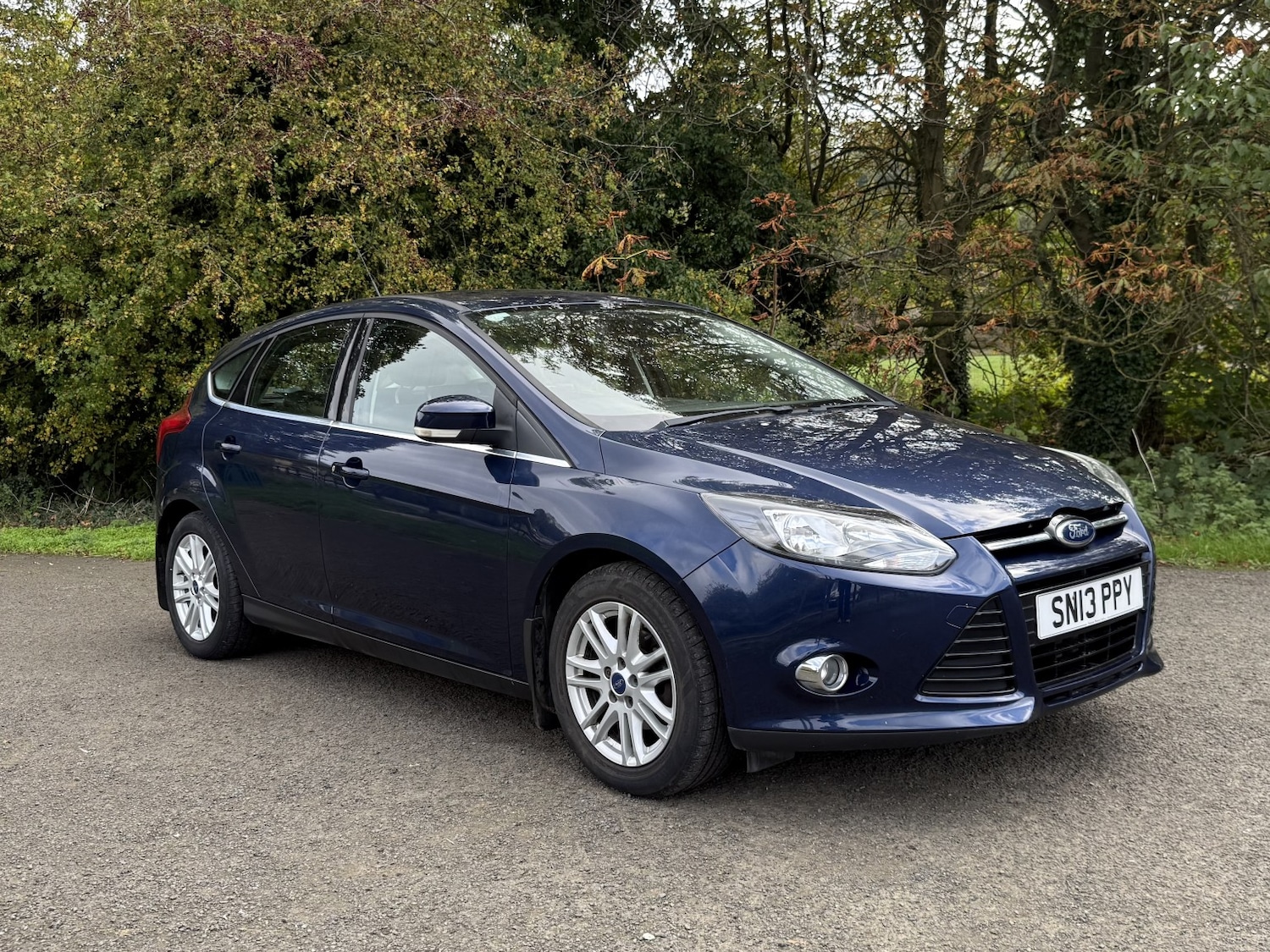 Used Ford Focus 2013 for sale - 76312377: Photo 2