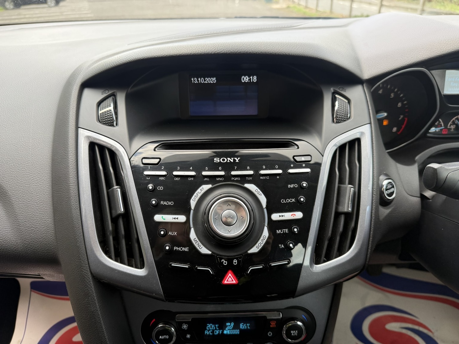 Used Ford Focus 2013 for sale - 76312377: Photo 23