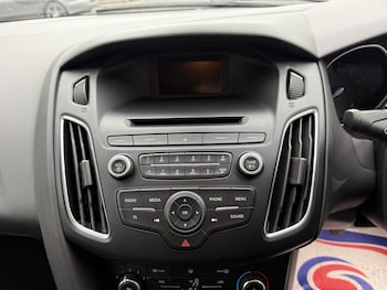 Used Ford Focus 2015 for sale - 78445850: Photo