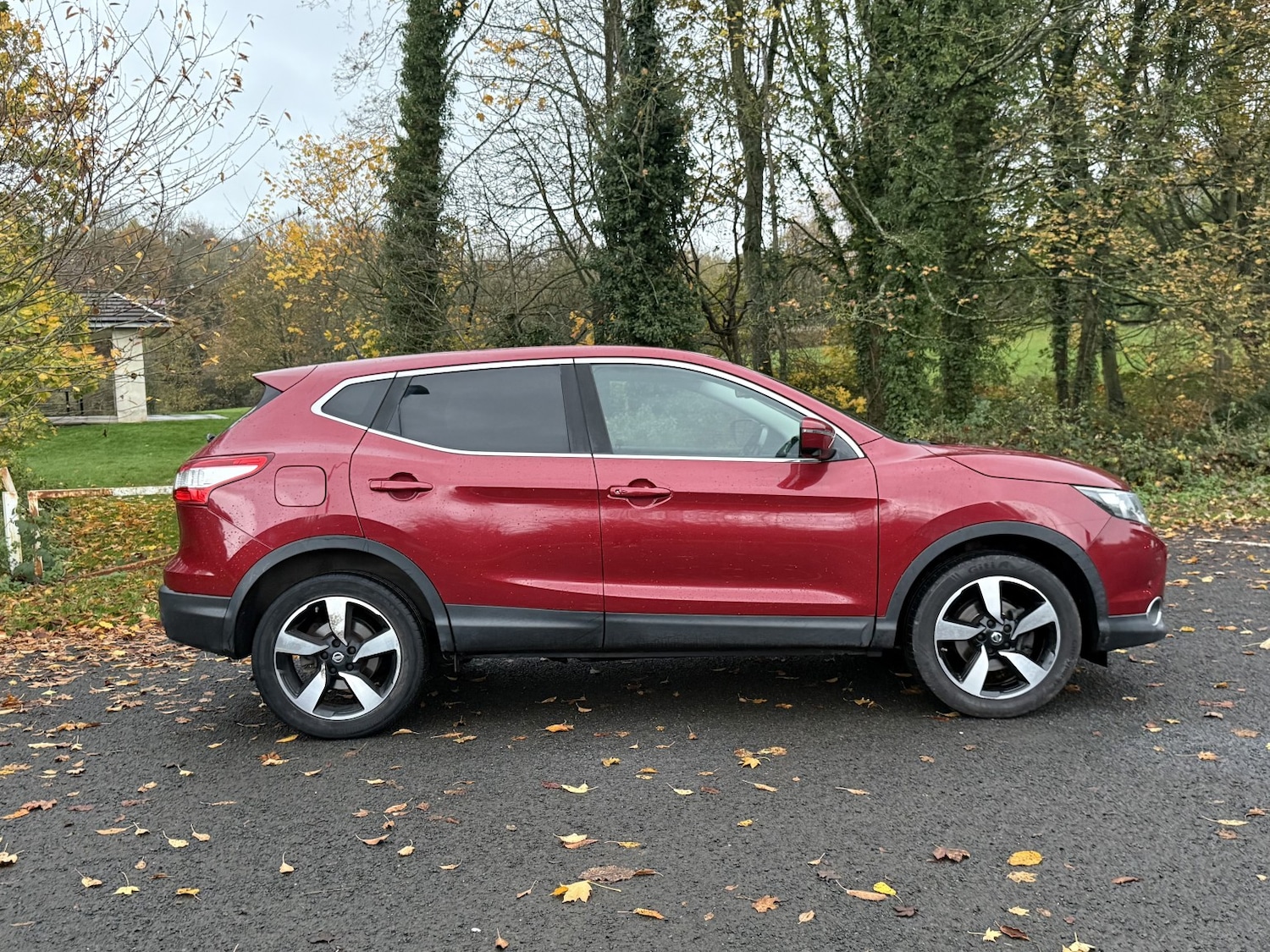 Used Nissan Qashqai 2015 for sale - 76554002: Photo 3
