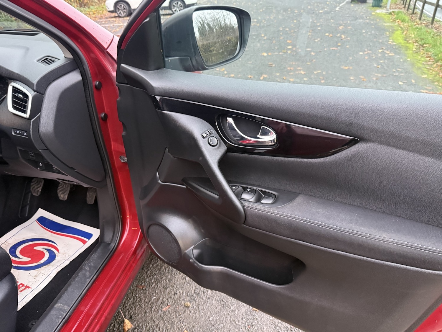 Used Nissan Qashqai 2015 for sale - 76554002: Photo 53