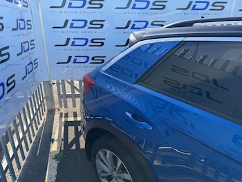 Used Volkswagen T-Roc 2018 for sale - 79571597: Photo