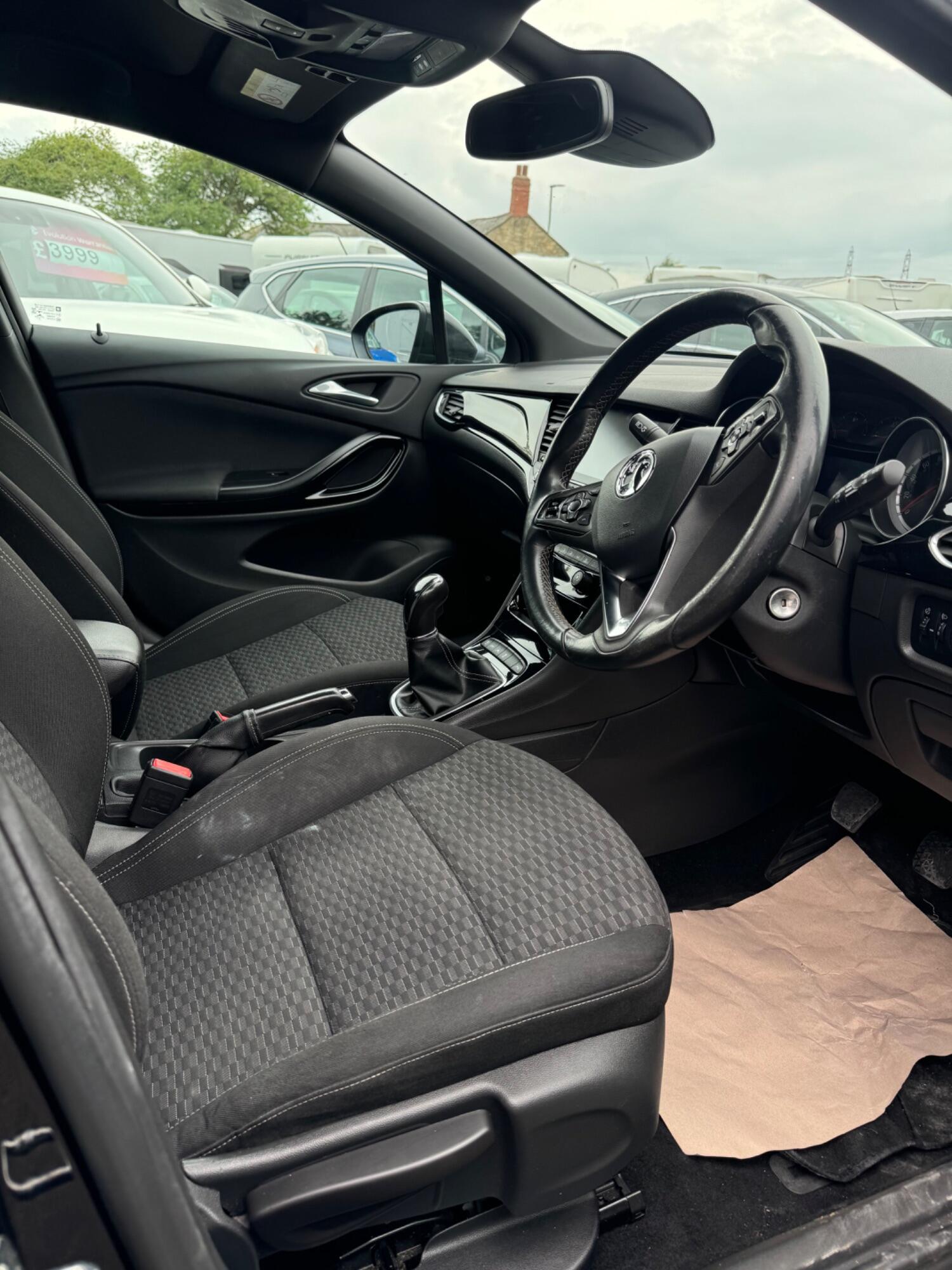 Used Vauxhall Astra 2017 for sale - 77314126: Photo 17