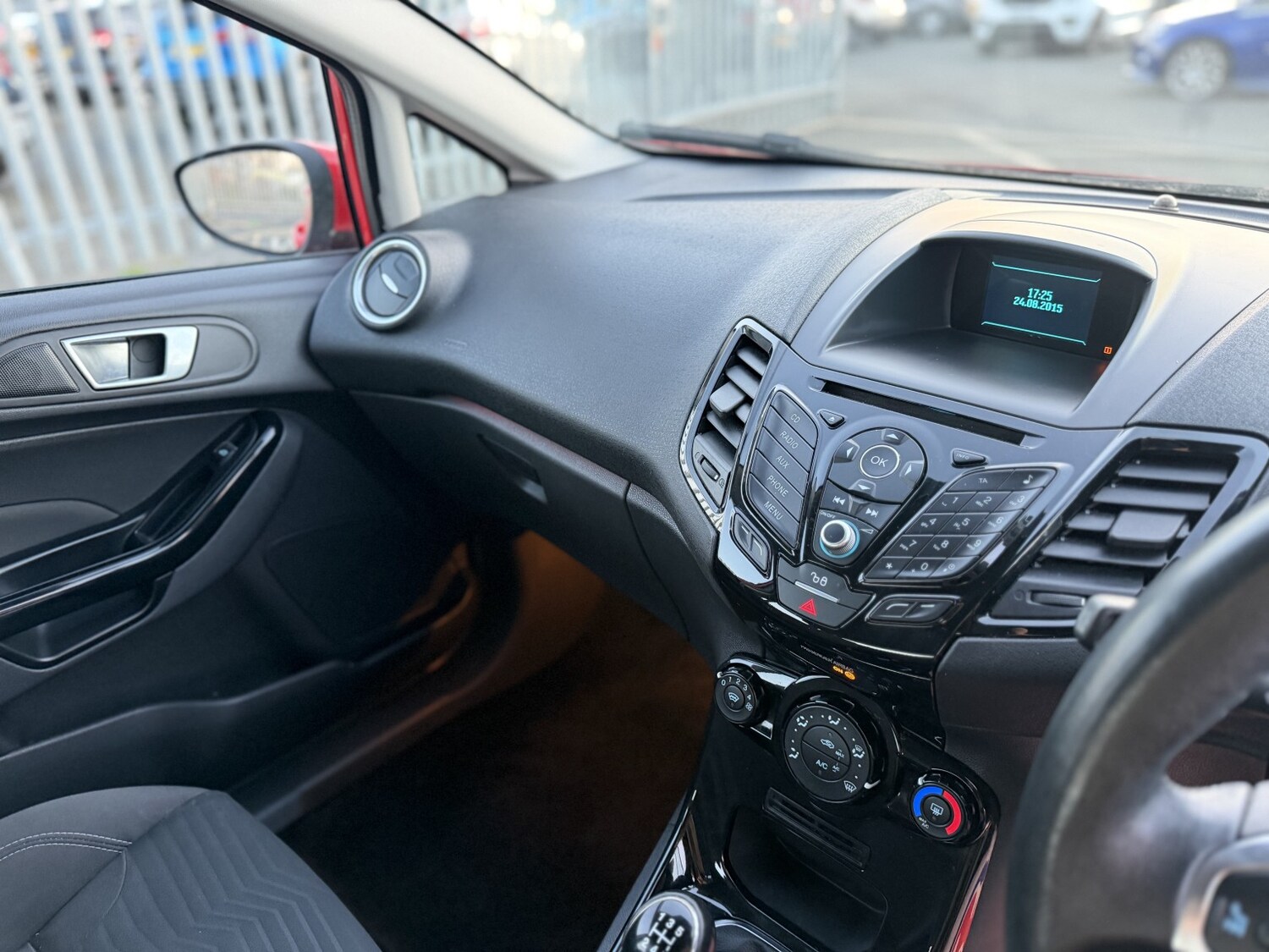 Used Ford Fiesta 2015 for sale - 77962023: Photo 26