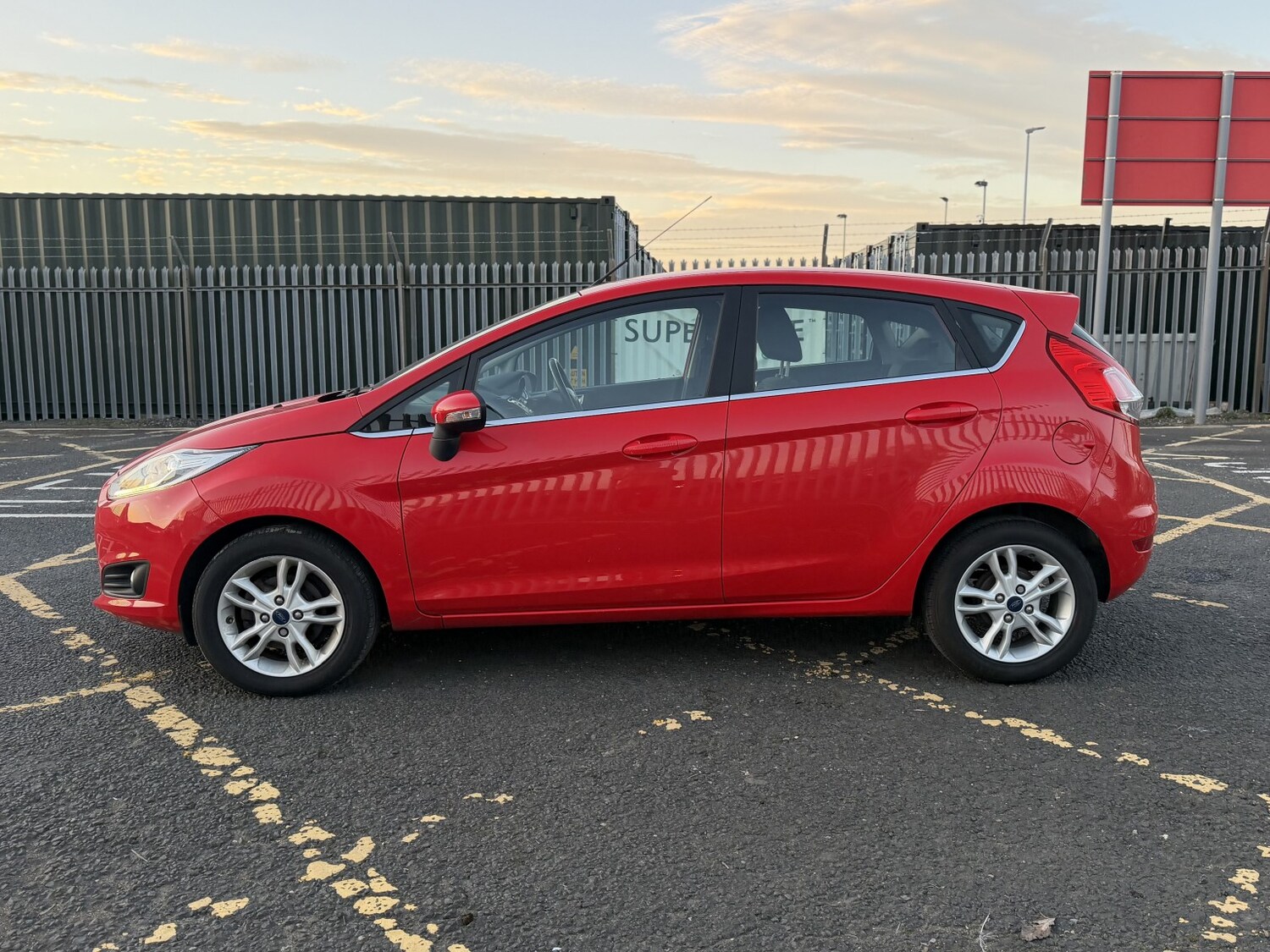 Used Ford Fiesta 2015 for sale - 77962023: Photo 7