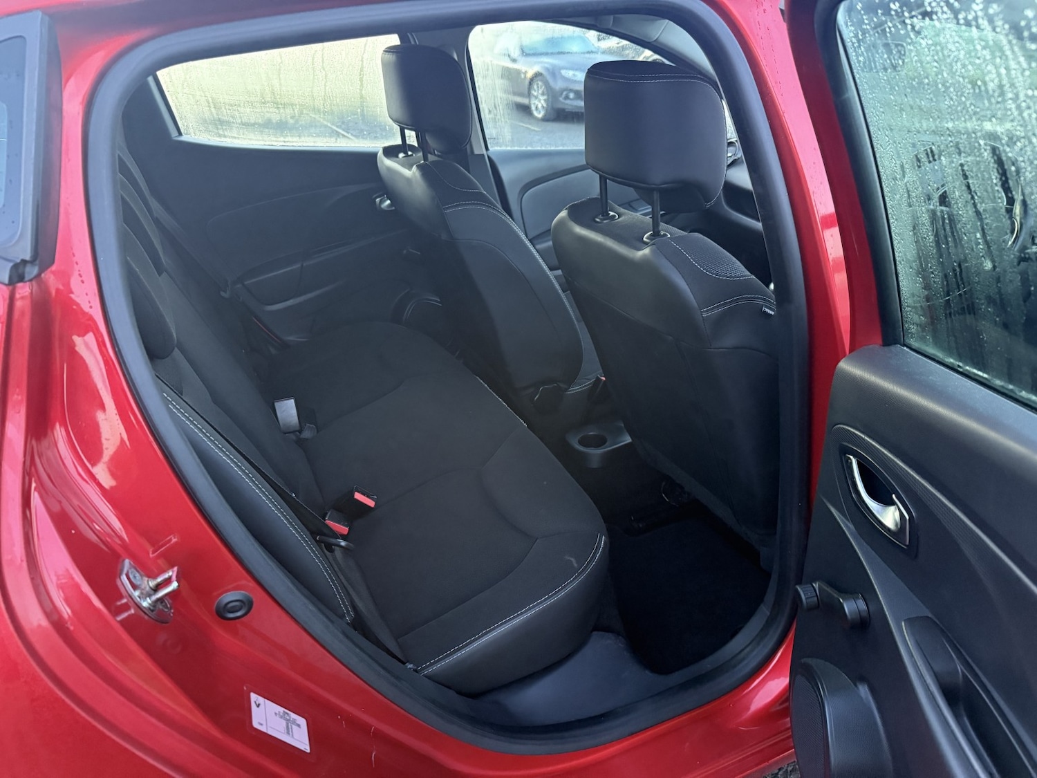 Used Renault Clio 2015 for sale - 76807259: Photo 37