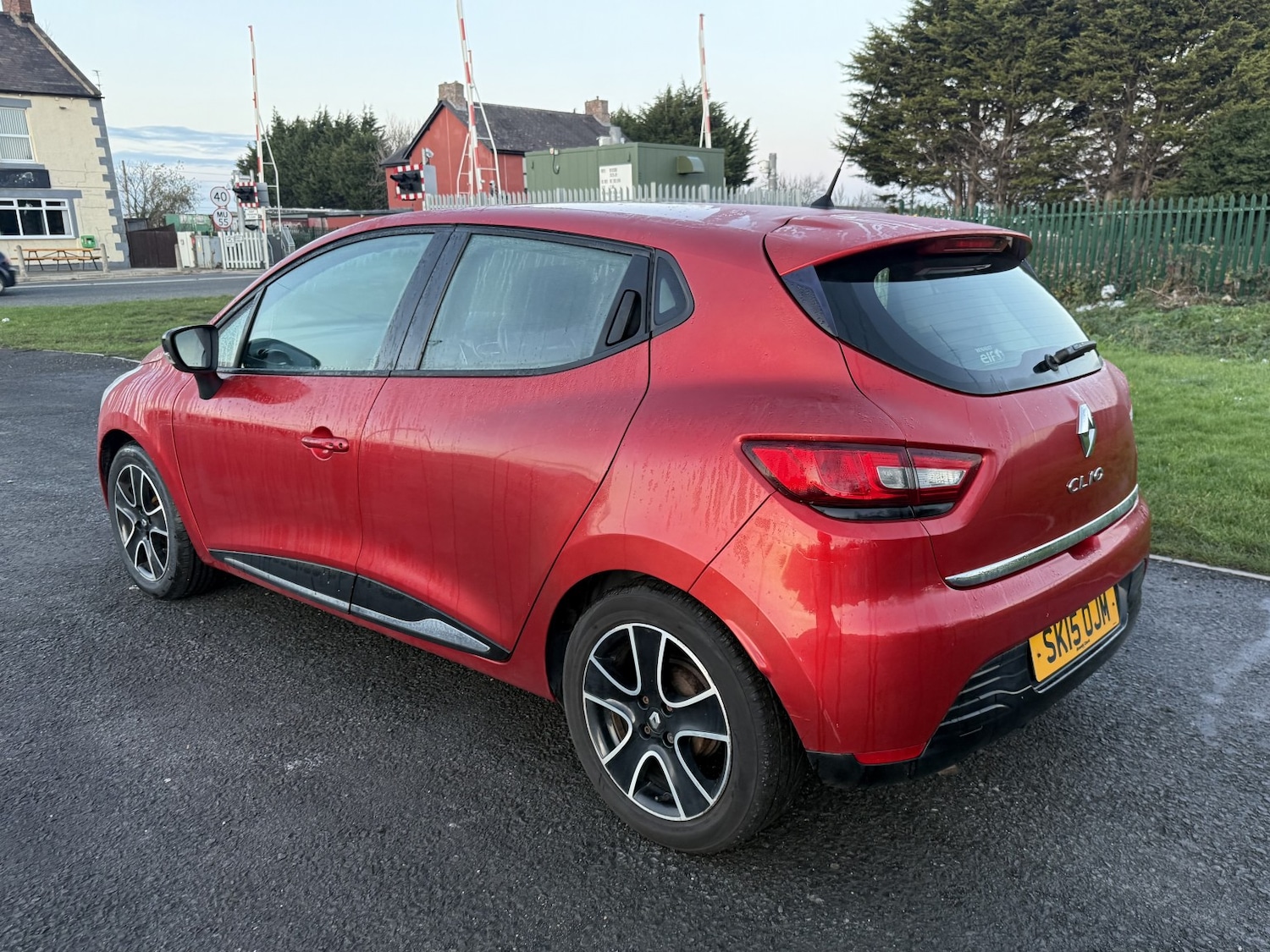 Used Renault Clio 2015 for sale - 76807259: Photo 53