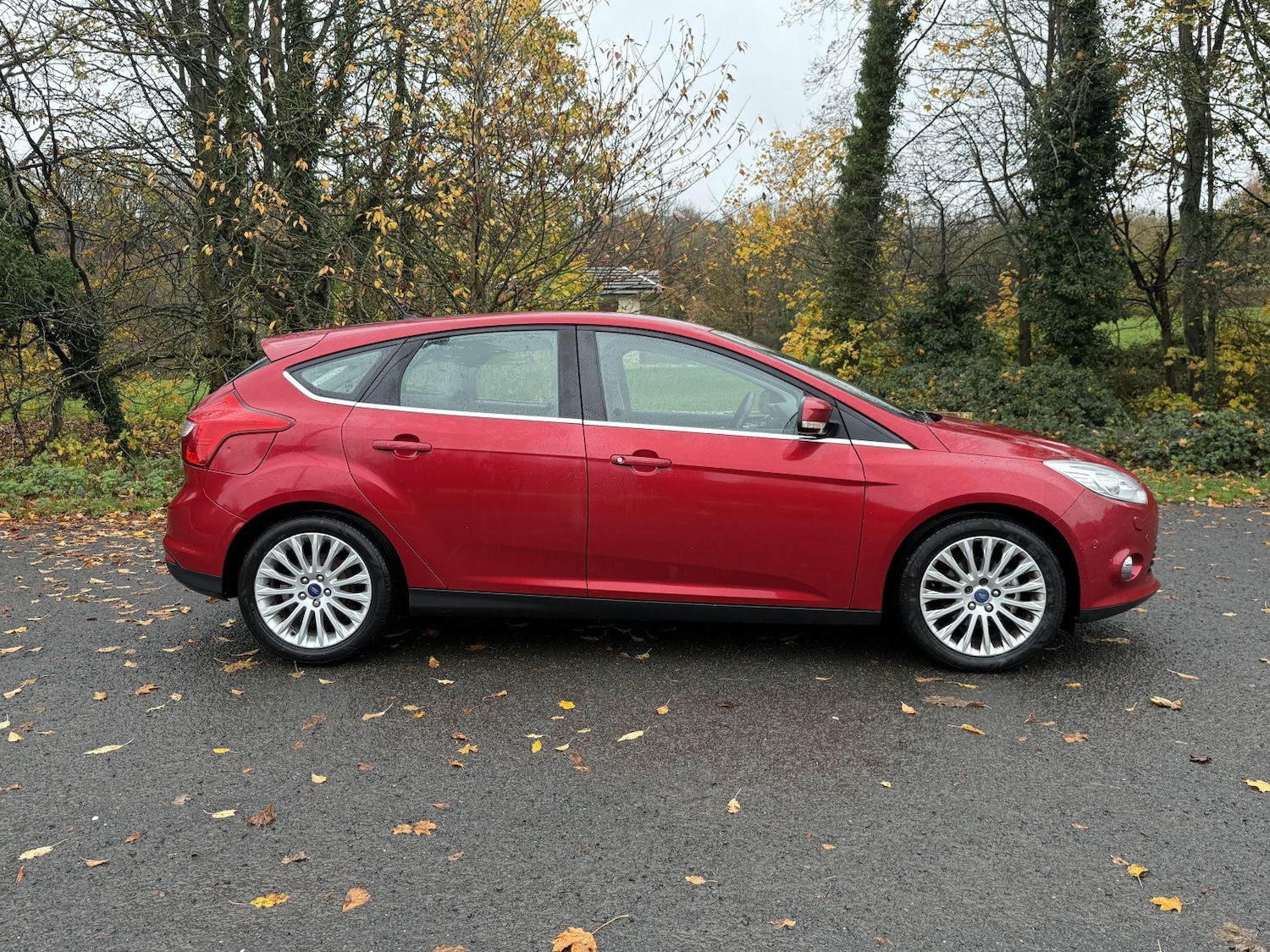 Used Ford Focus 2013 for sale - 76554009: Photo 2