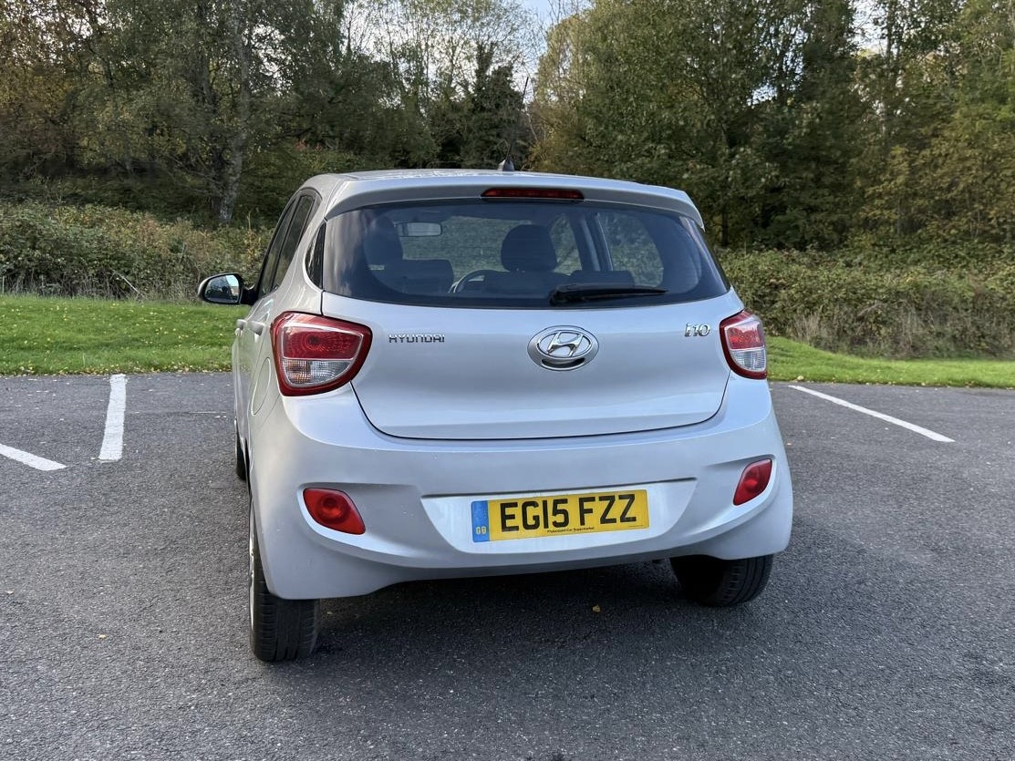 Used Hyundai i10 2015 for sale - 76794365: Photo 18