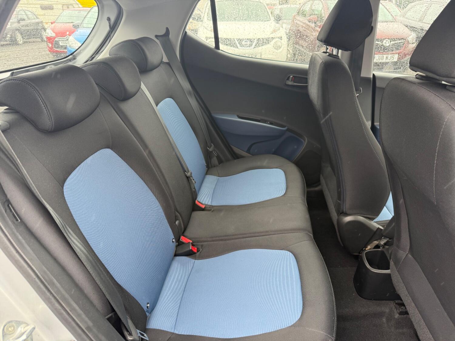 Used Hyundai i10 2015 for sale - 76794365: Photo 49