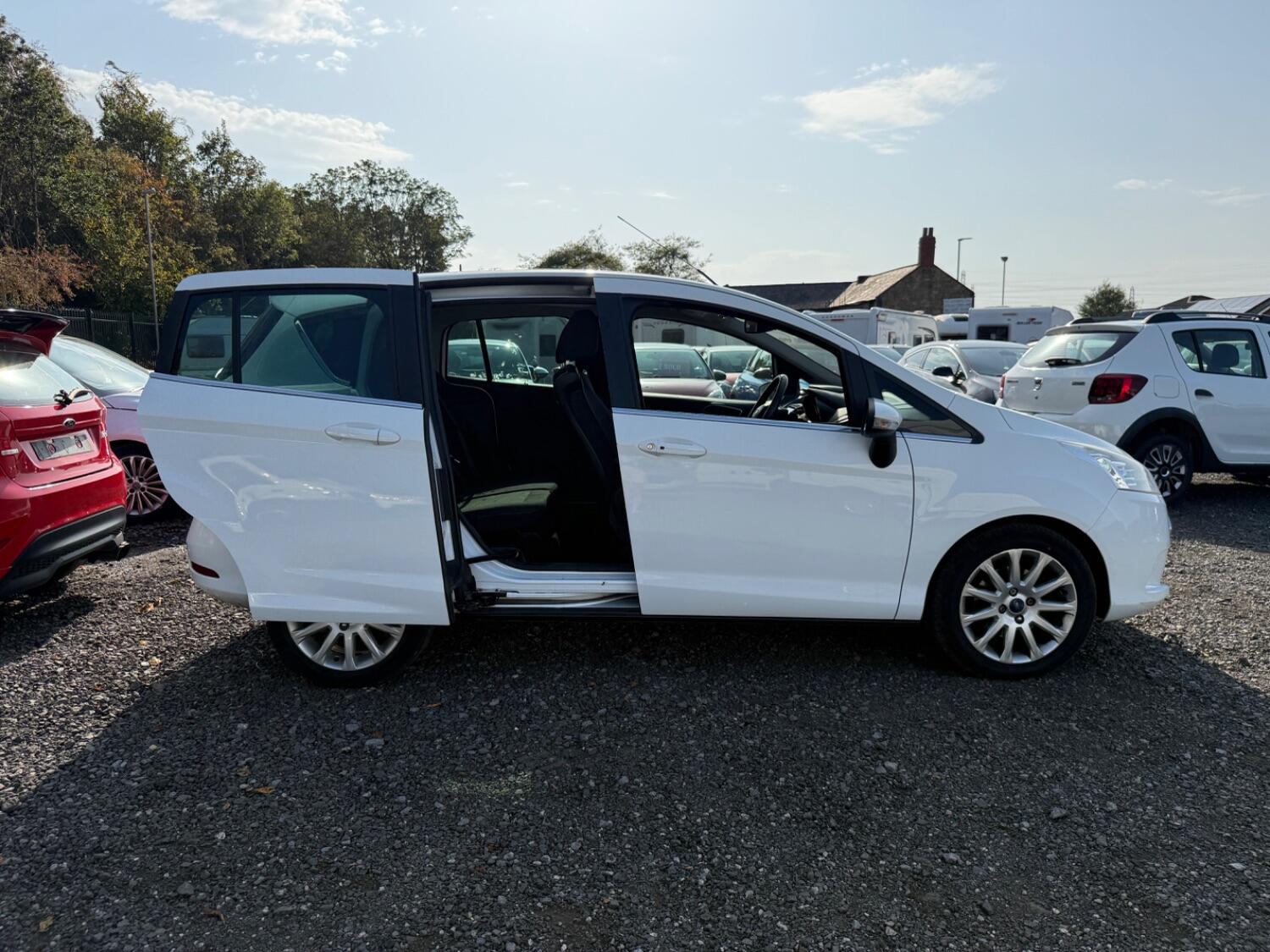 Used Ford B-MAX 2015 for sale - 76712818: Photo 3