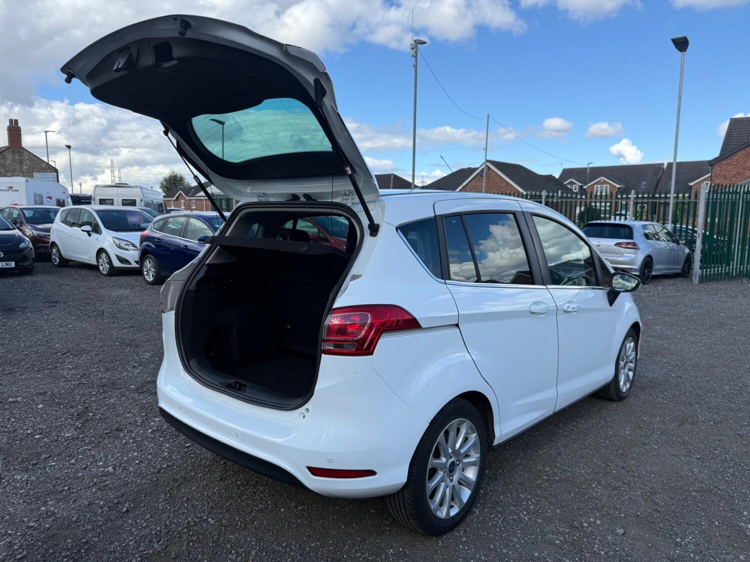 Used Ford B-MAX 2015 for sale - 76712818: Photo 38