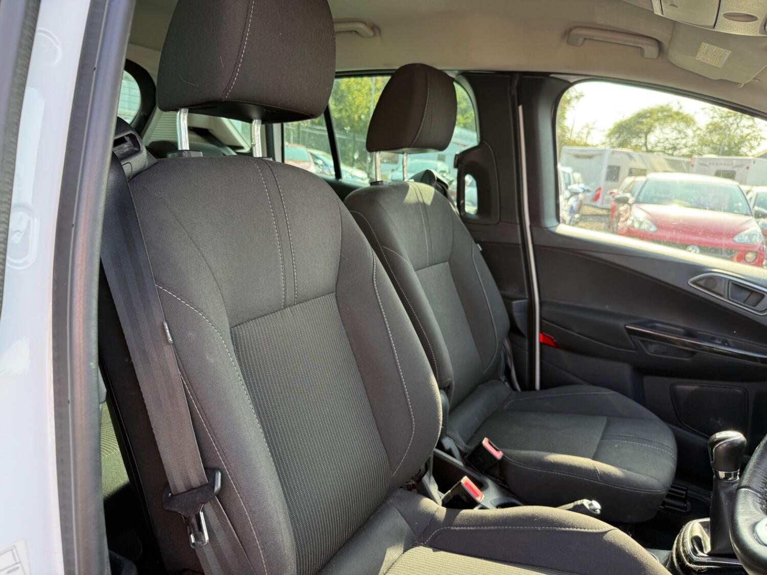 Used Ford B-MAX 2015 for sale - 76712818: Photo 7