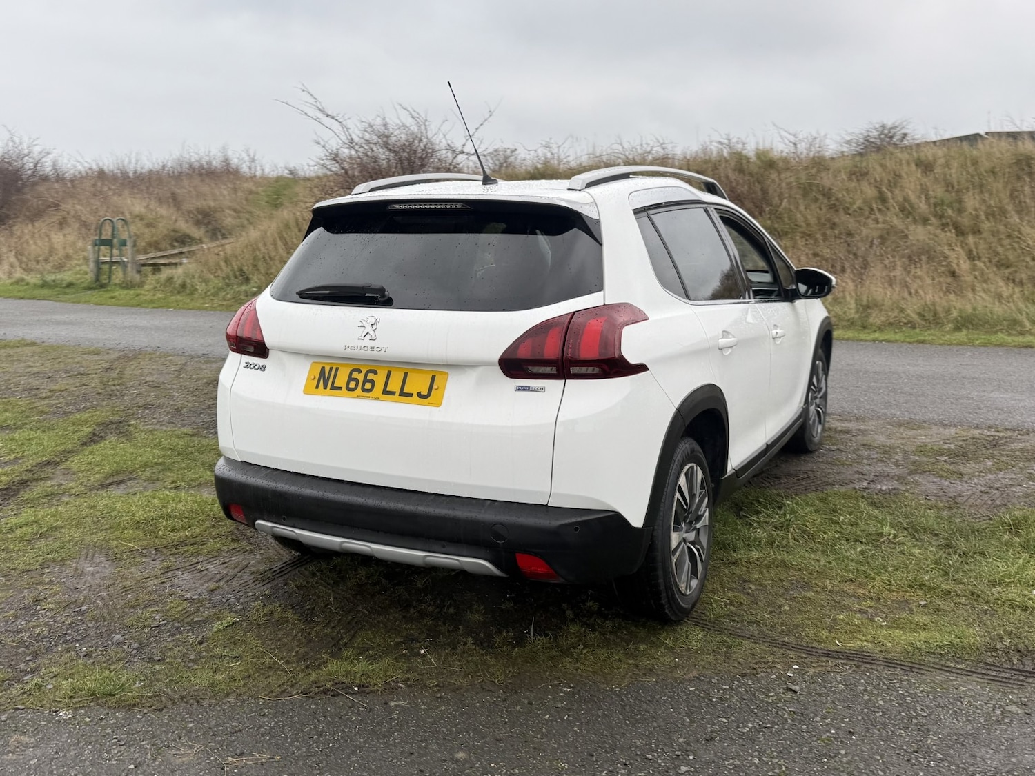 Used Peugeot 2008 2016 for sale - 77977176: Photo 18