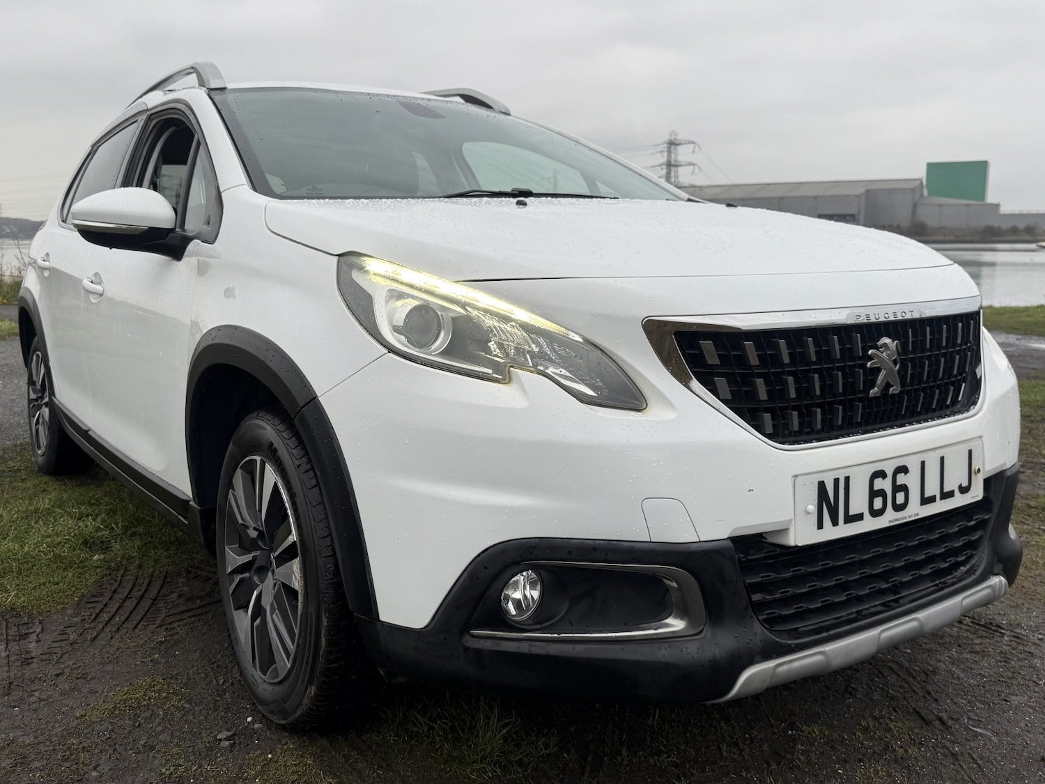 Used Peugeot 2008 2016 for sale - 77977176: Photo 28