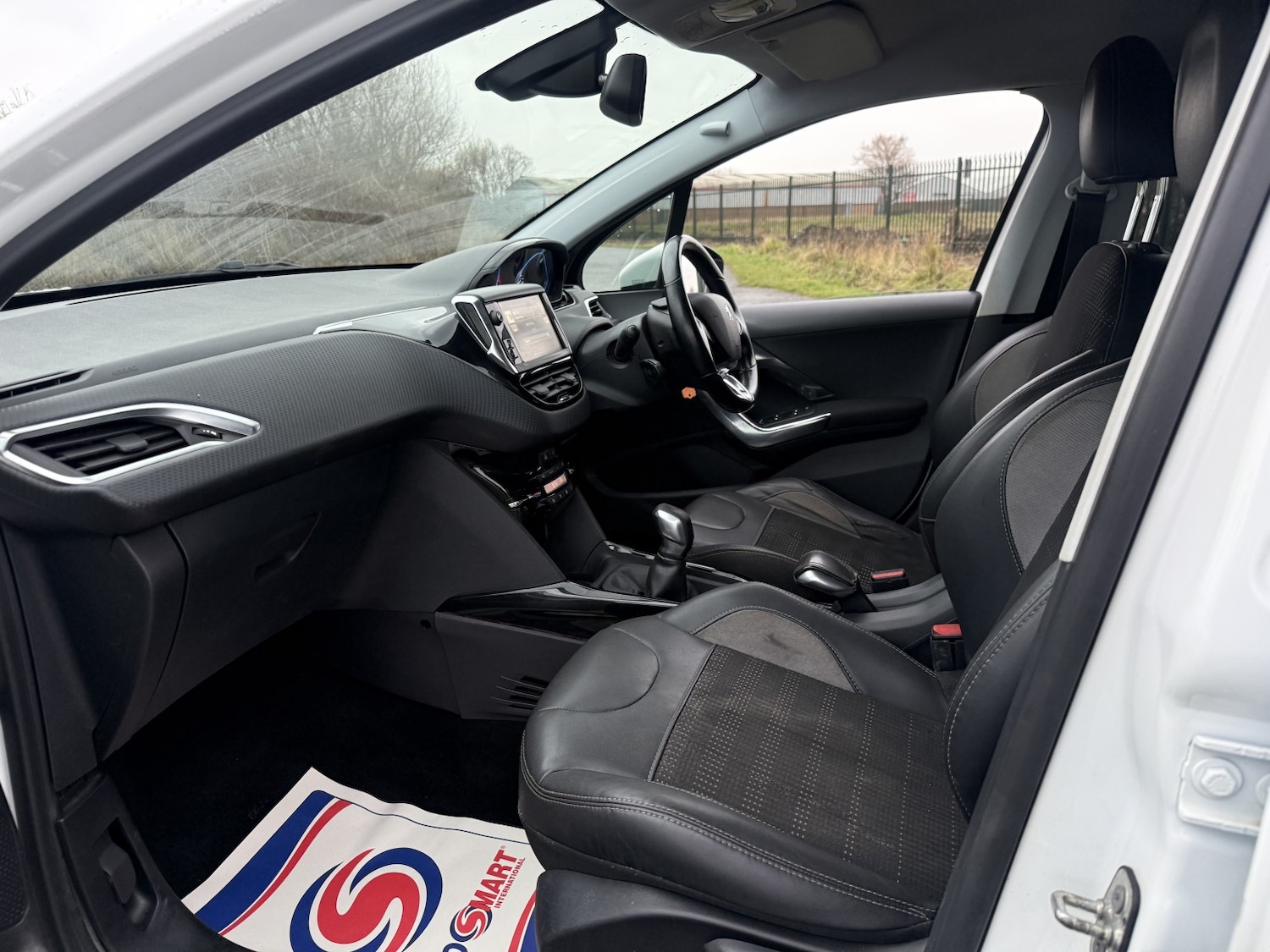 Used Peugeot 2008 2016 for sale - 77977176: Photo 47