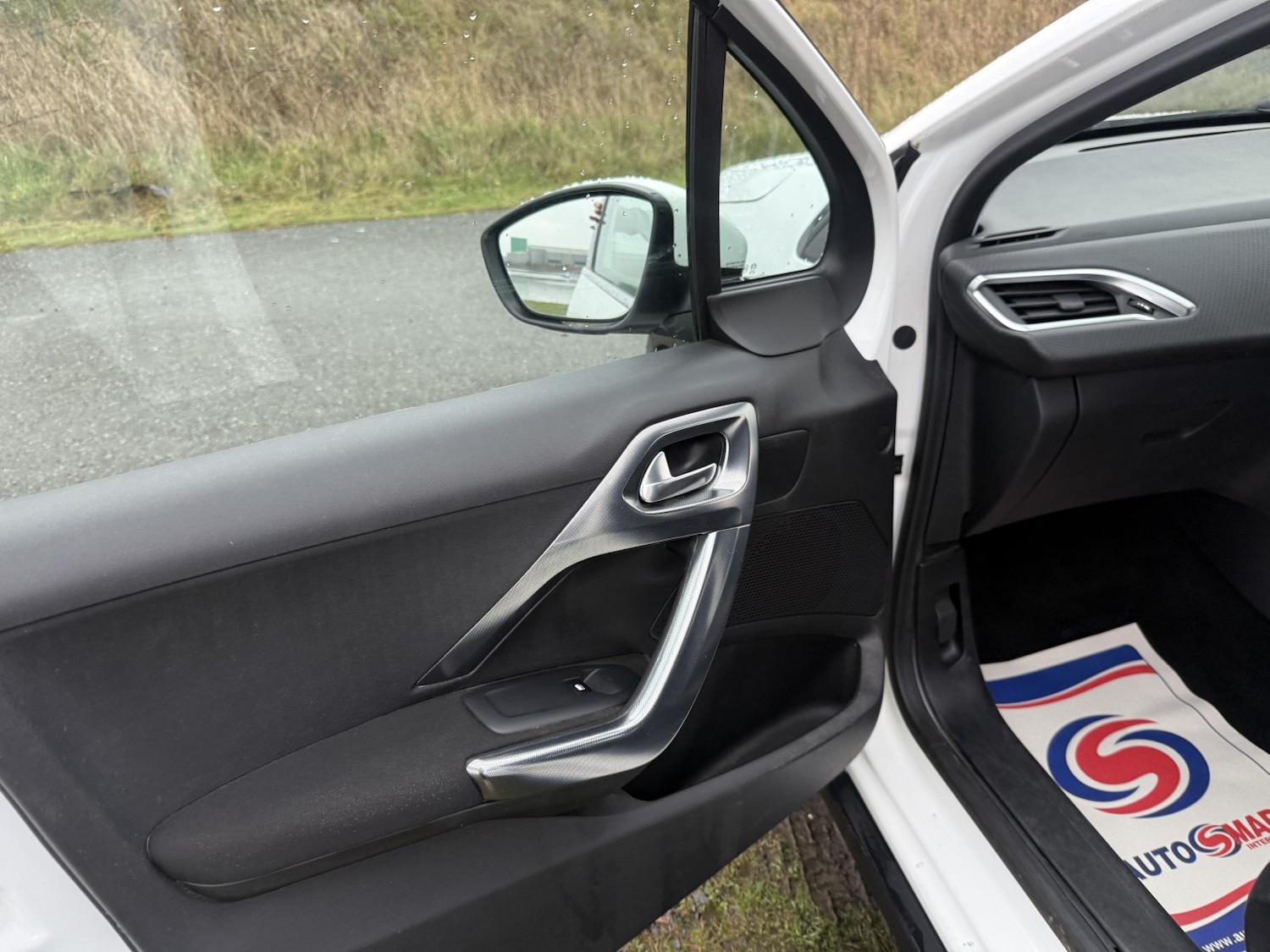 Used Peugeot 2008 2016 for sale - 77977176: Photo 53