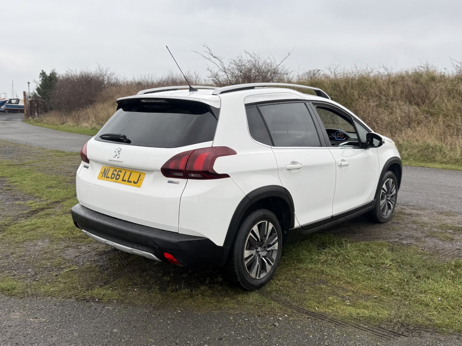 Used Peugeot 2008 2016 for sale - 77977176: Photo 6