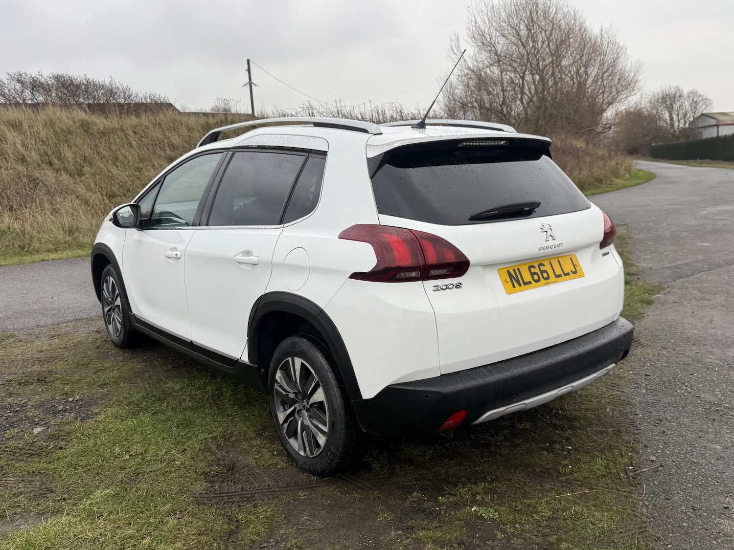 Used Peugeot 2008 2016 for sale - 77977176: Photo 8
