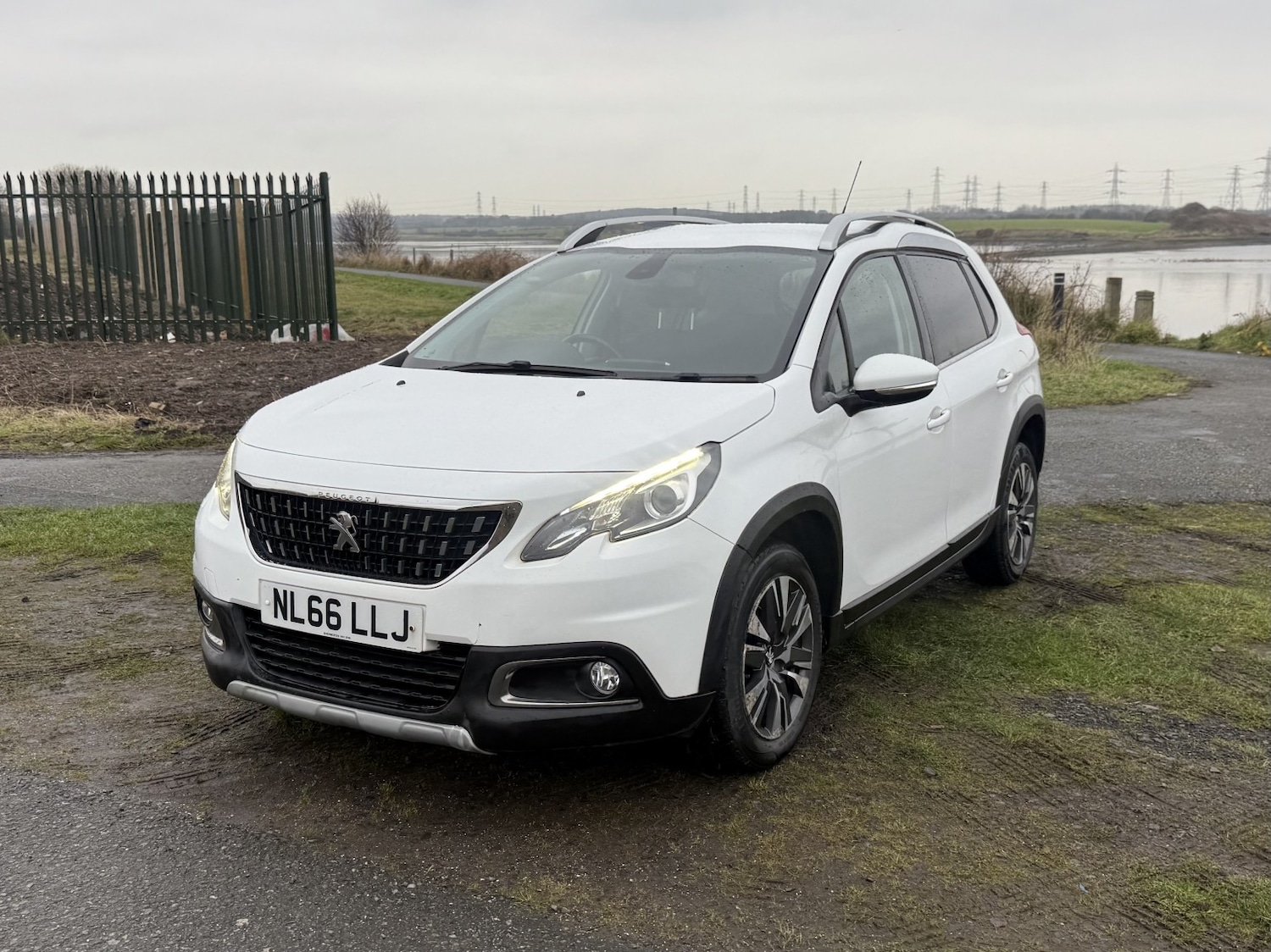 Used Peugeot 2008 2016 for sale - 77977176: Photo 9