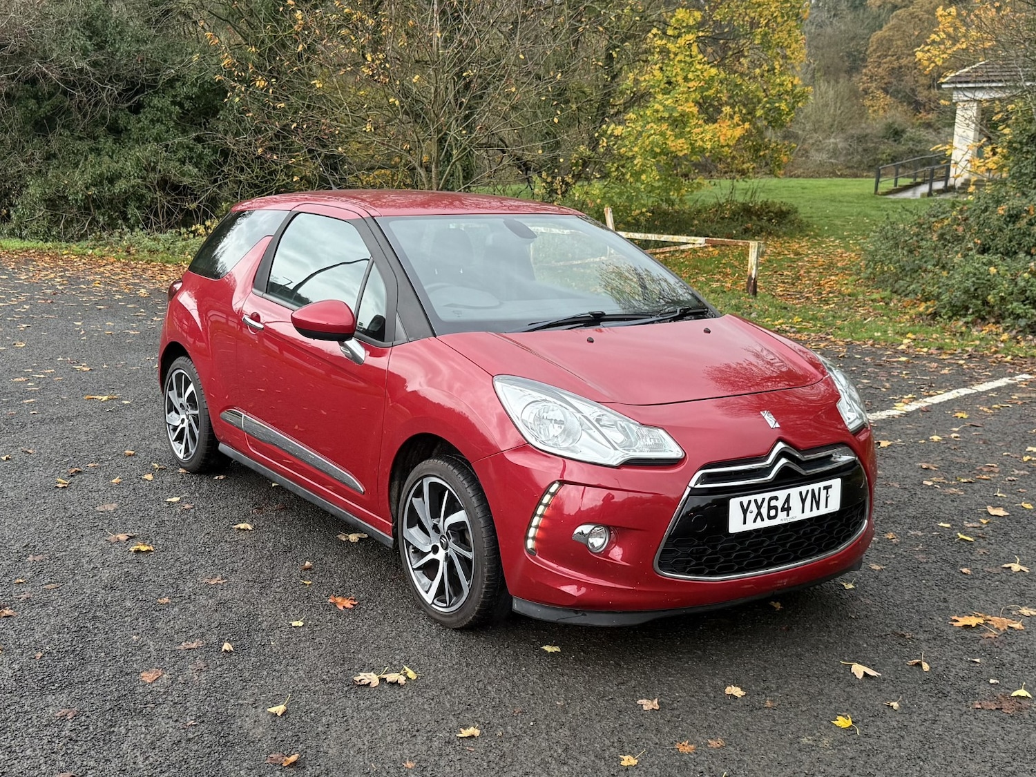Used Citroen DS3 2015 for sale - 76553995: Photo 10