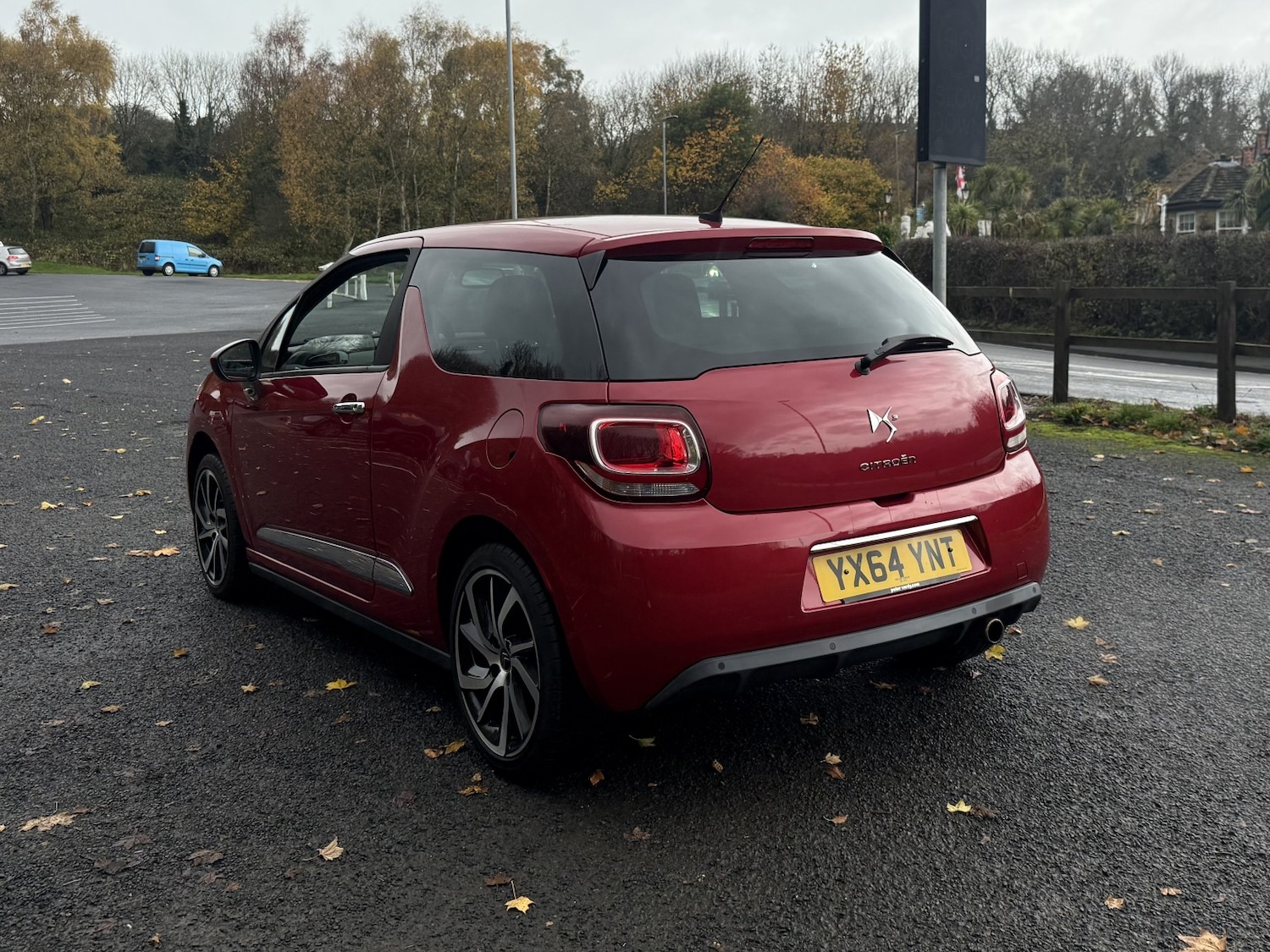 Used Citroen DS3 2015 for sale - 76553995: Photo 21